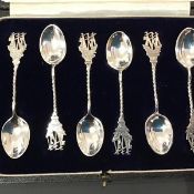 A cased set of six London silver coffee spoons, with engraved galleon finials (1.93oz)