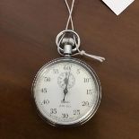 A Smiths nickel plated stopwatch, 1/5 seconds (maximum: 7cm)