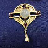 Patricia Dudgeon Scottish hand made silver brooch set central carved moonstone face mounted on a