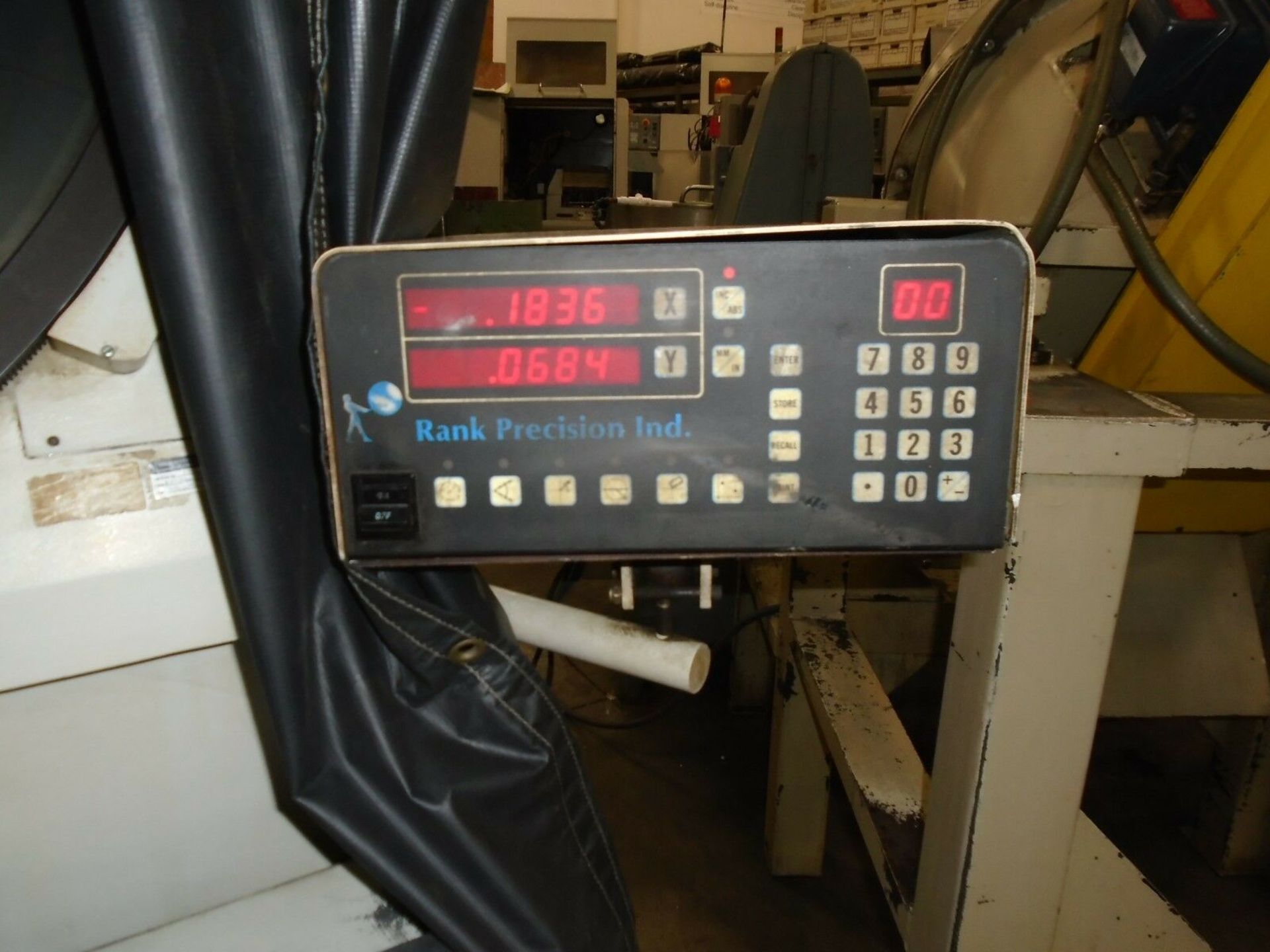 Scherr Tumico Model 22-2500 Comparator, DRO, 30” Screen - Image 4 of 8