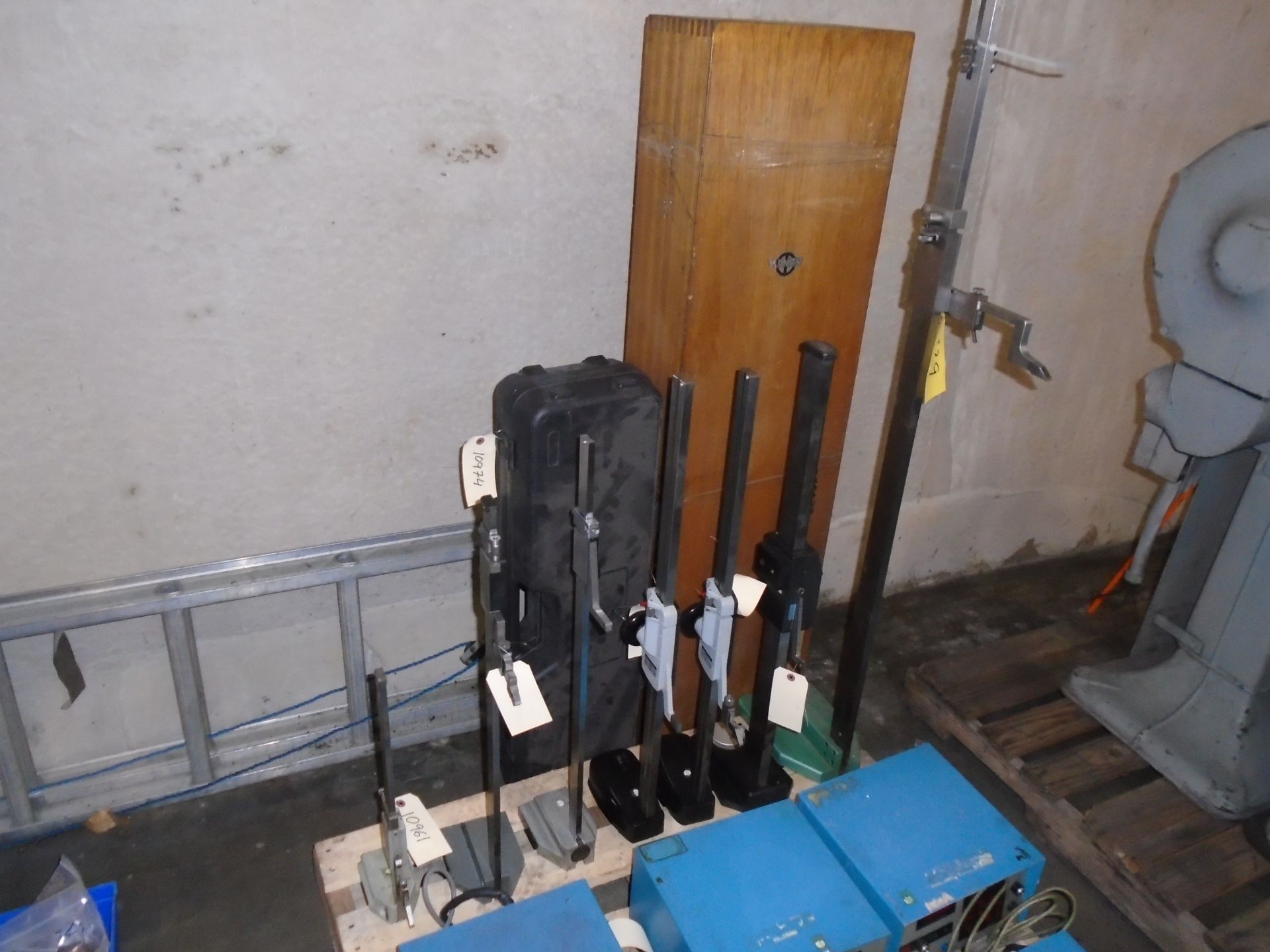 Excess equipment and tooling, 49 lots listed as 1 large lot. One price buys all. See lot for list. - Image 22 of 54