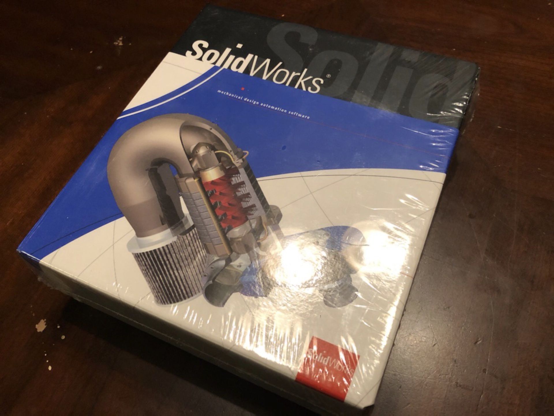 Complete set of SolidWorks, including software disc, key codes and manuals. - Image 2 of 2