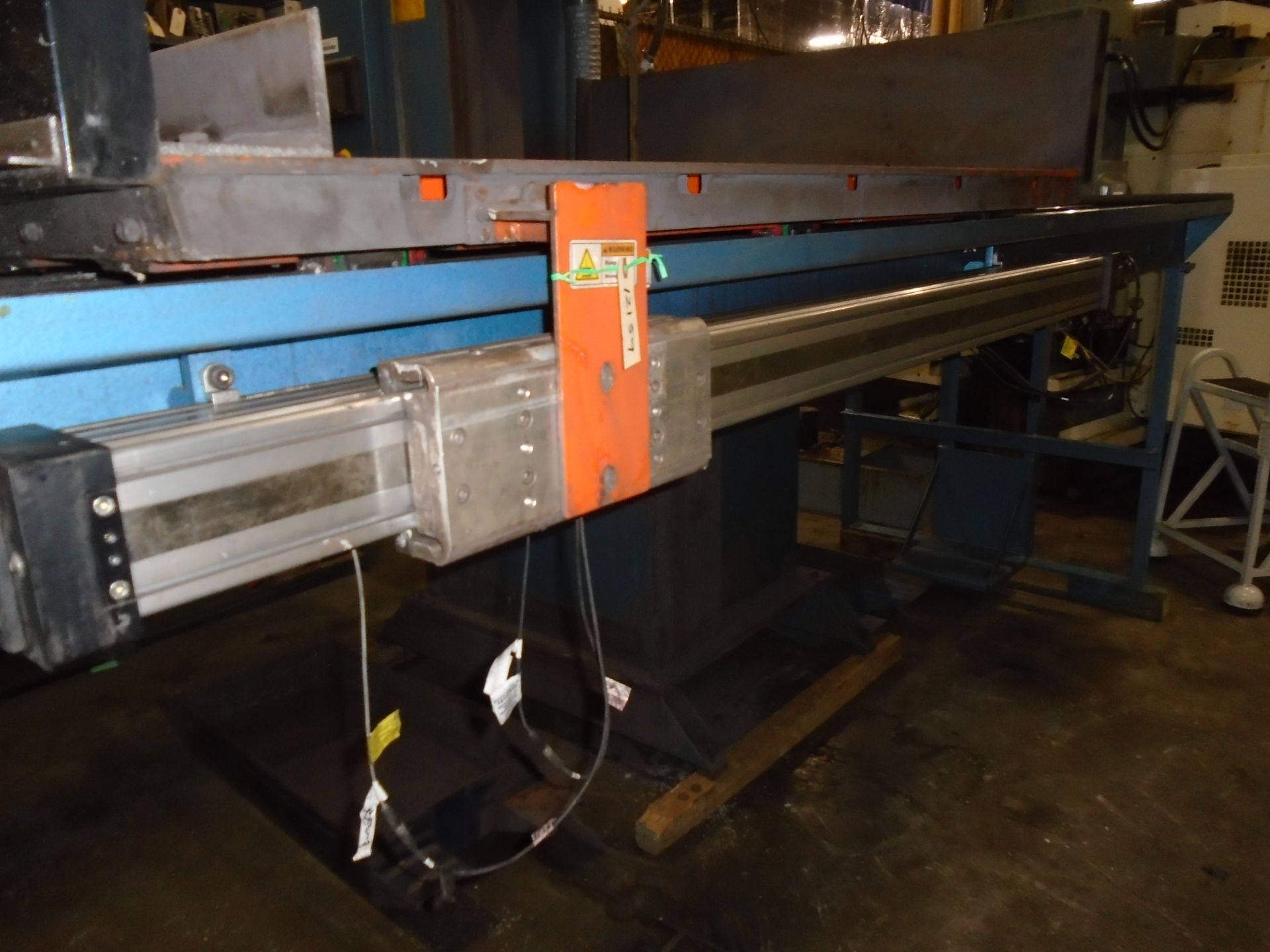 DoAll 2018-DW60 CNC Vertical Plate Saw Fanuc Control New 2009 SN: 504-09104 Capacity: 60” x 20" x - Image 4 of 12