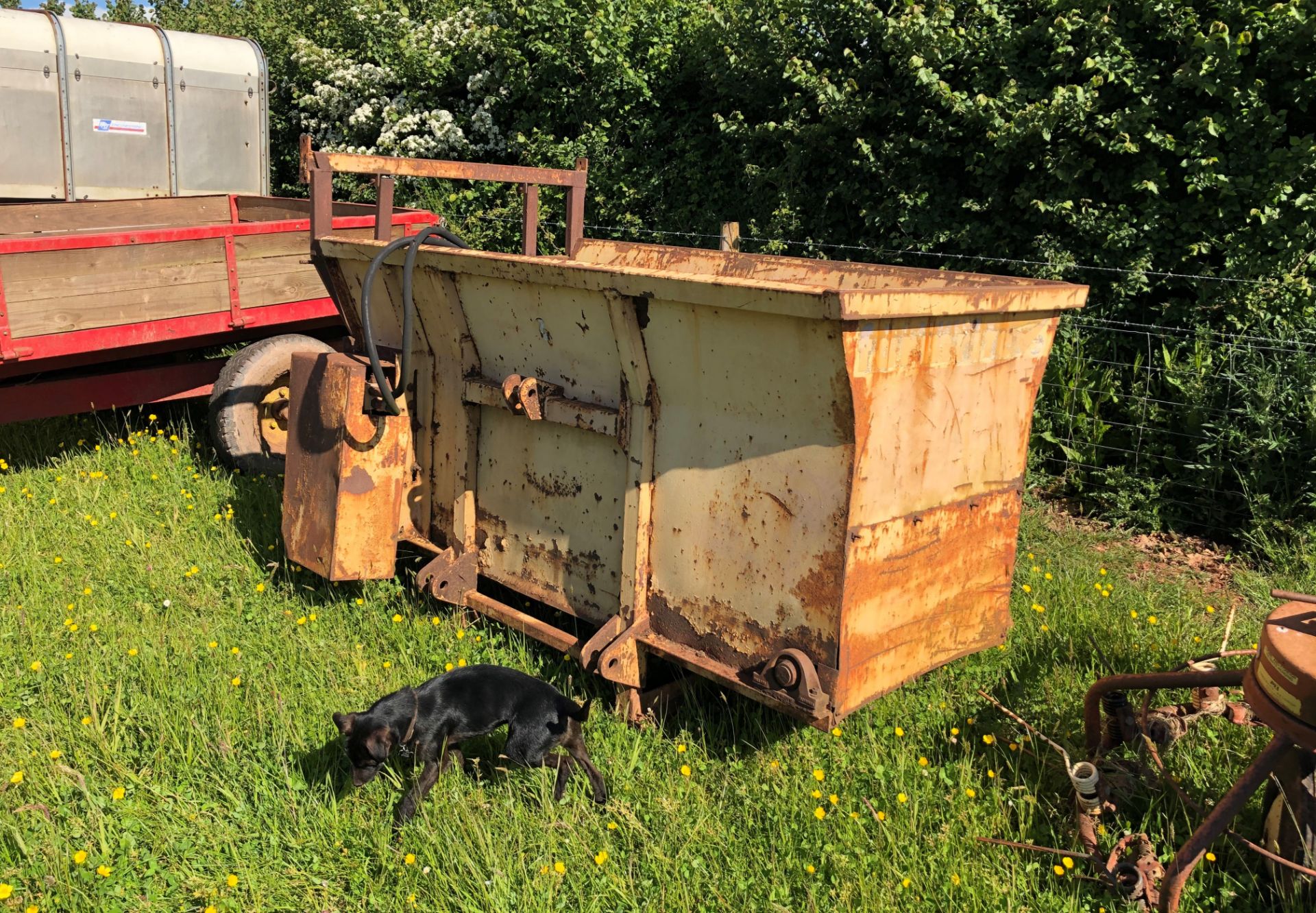 Farmrite Side Discharge Feeder