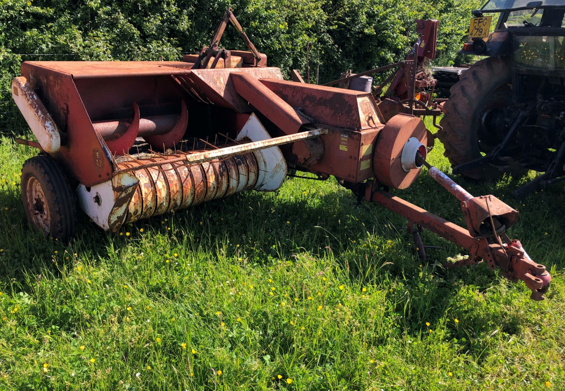 B47 McCormick-International Conventional Baler