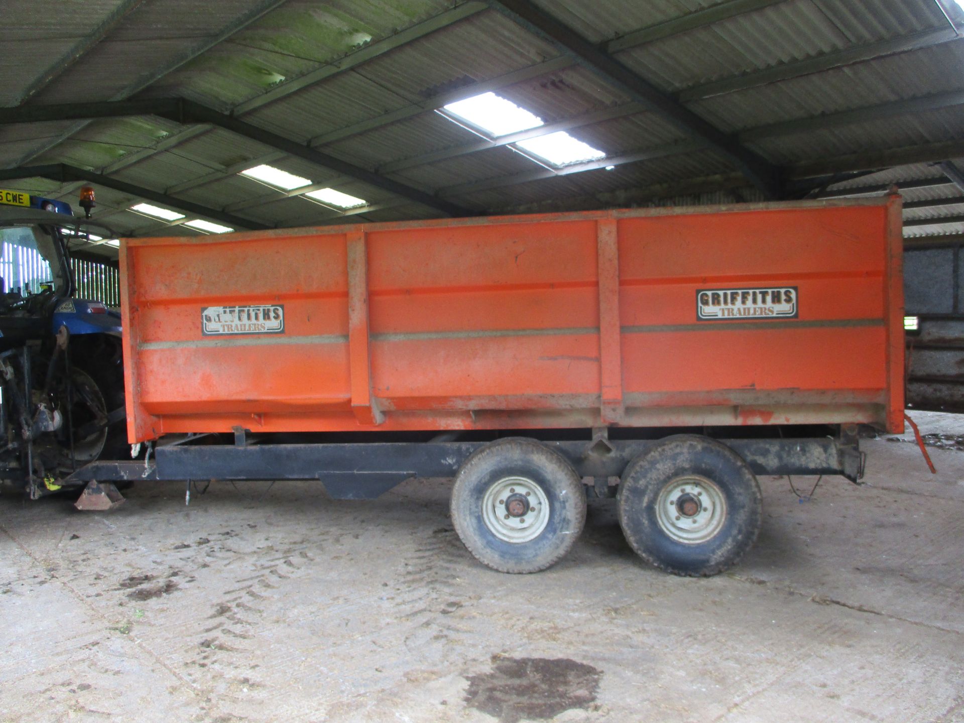 GRIFFITHS 10T TIPPING TRAILER - Image 2 of 8