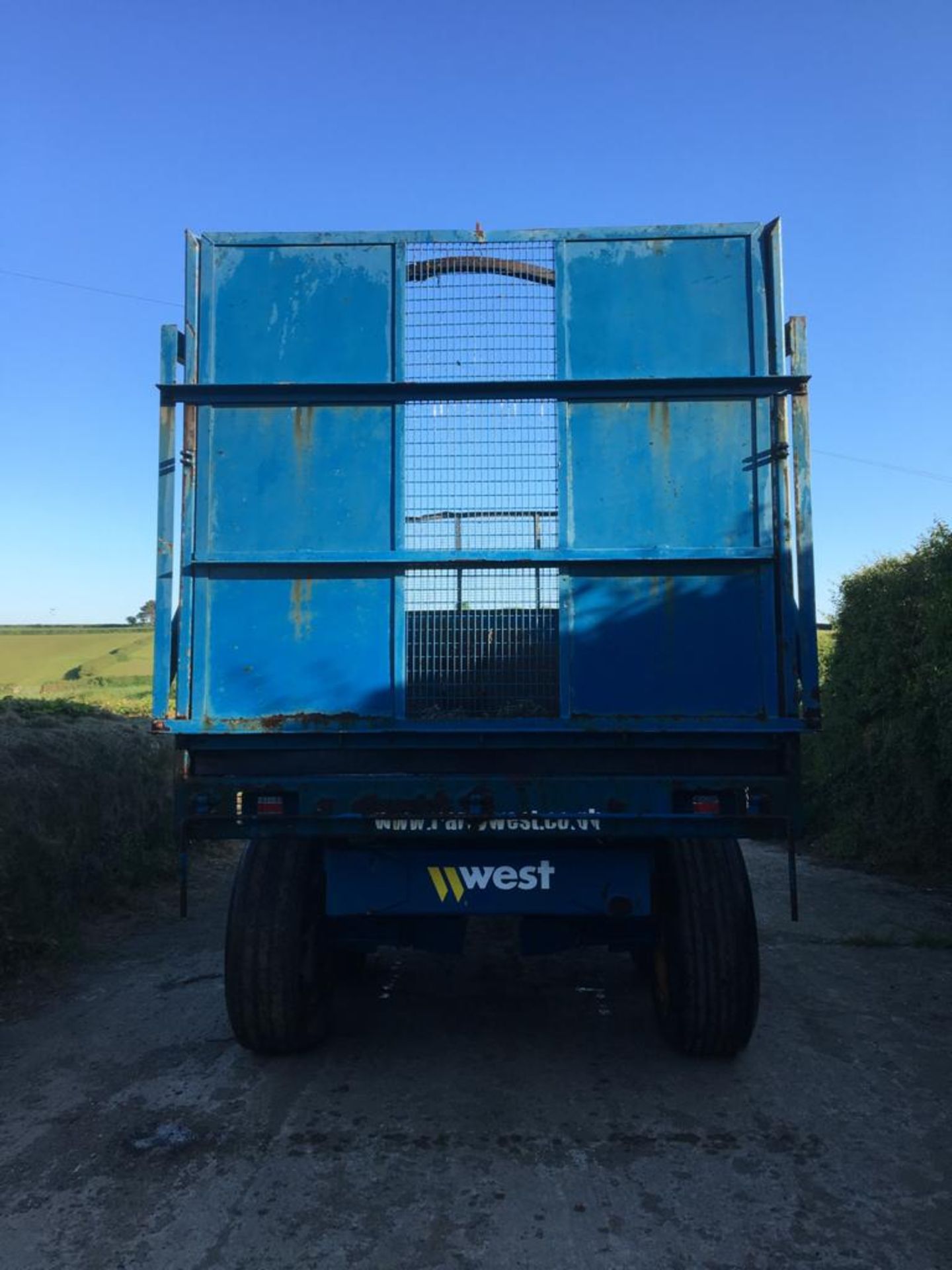 WEST 10T SILAGE TRAILER - Image 4 of 4