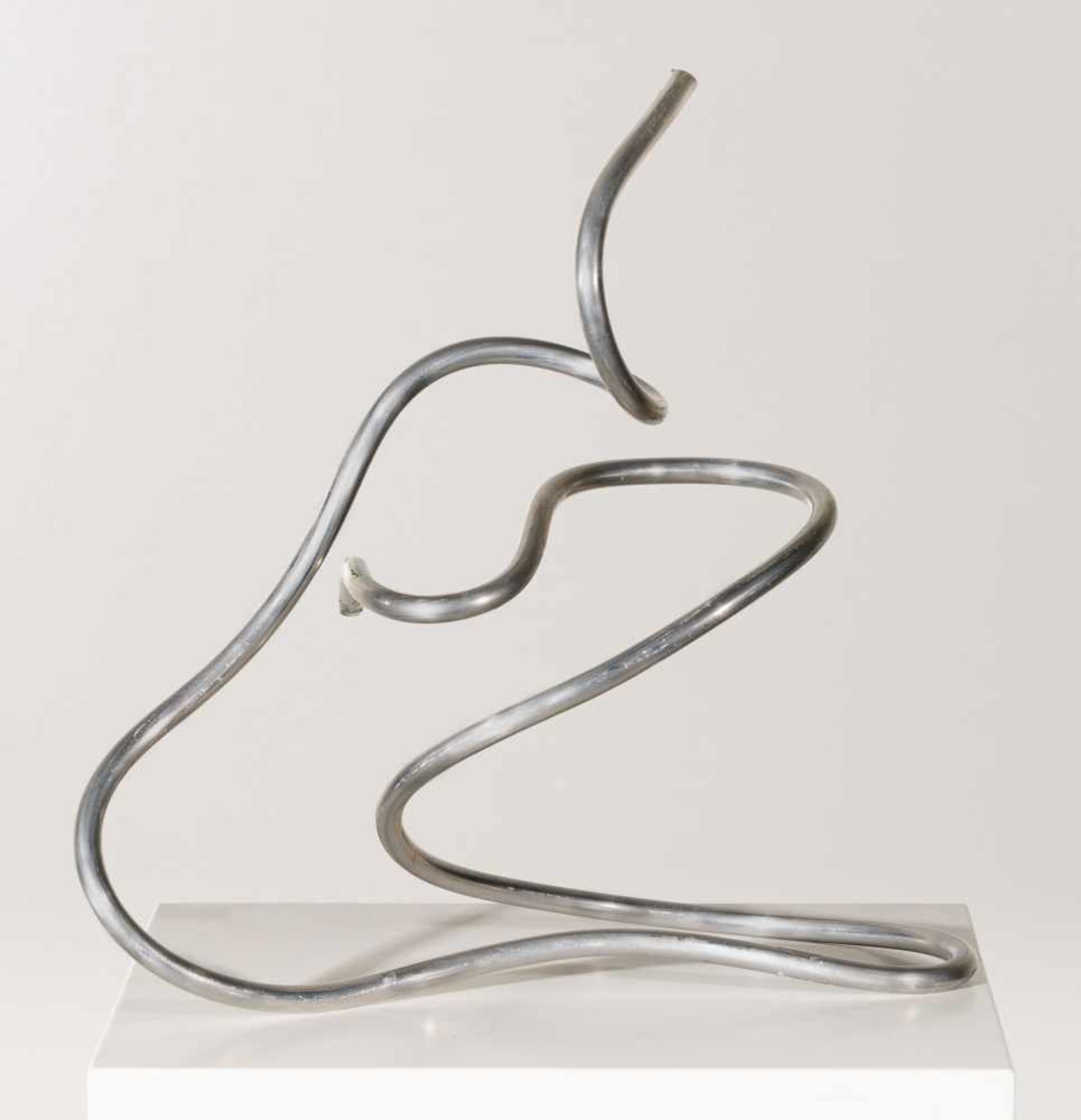 Jack BauerGraz 1971 *Jackflash (Table)Aluminium gebogen / aluminium bent15 x 27,5 x 24,5 cm2006Die