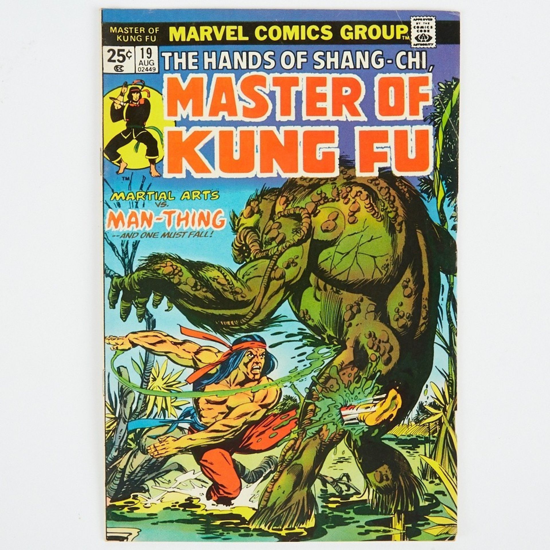 Grp: 8 Man-Thing and 2 Swamp Thing Marvel Comic Books - Bild 8 aus 9