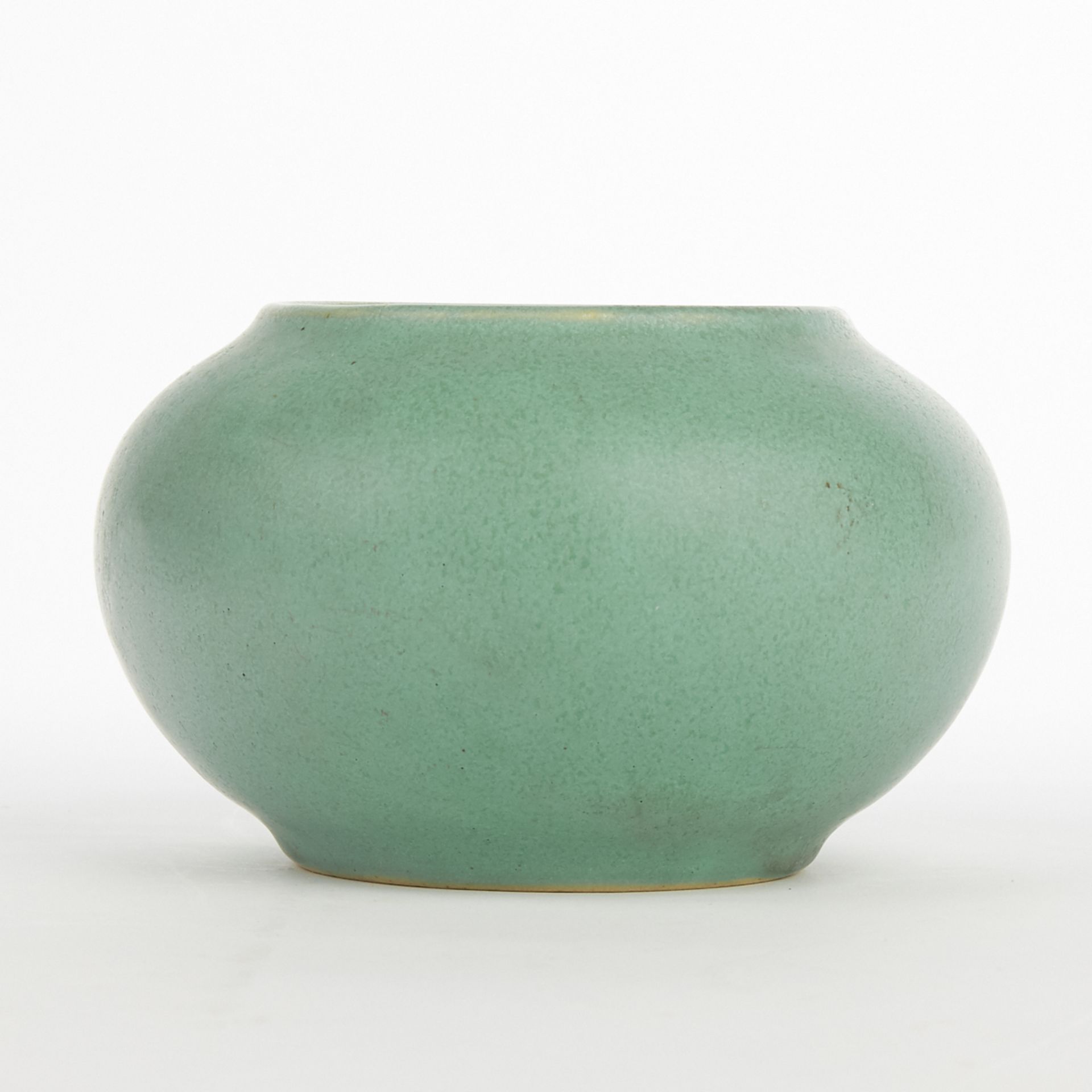 Denver White Pottery Matte Green Glazed Pot - Image 3 of 6