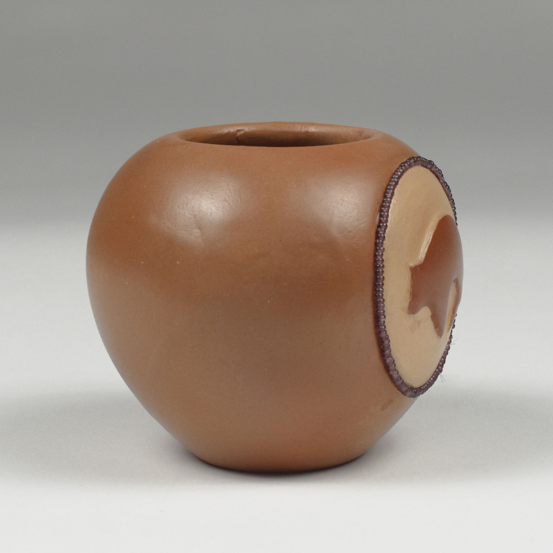 Russell Sanchez San Ildefonso Pueblo Pottery Jar - Bild 4 aus 7