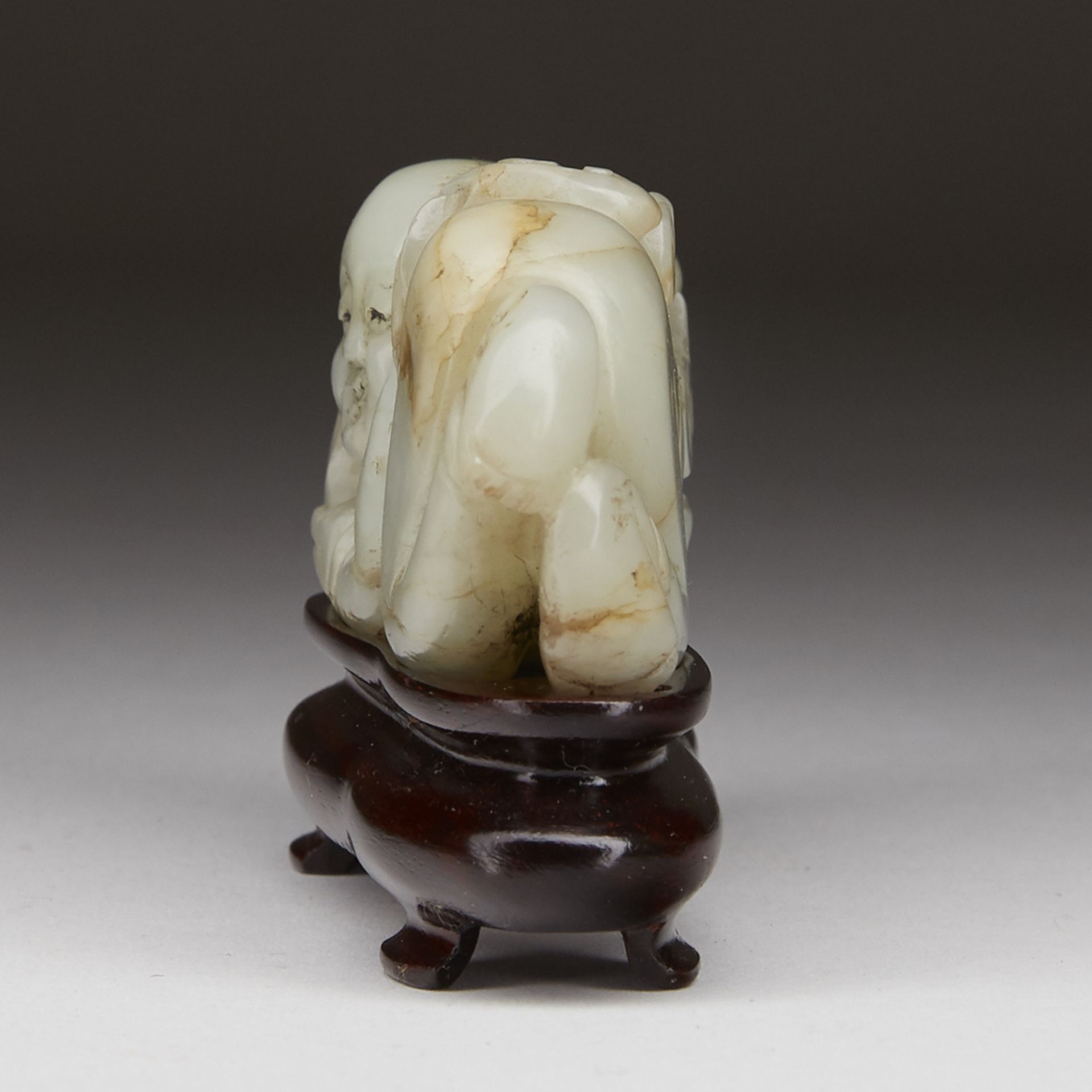 Early Qing Chinese Carved Jade Figure of a Boy - Bild 3 aus 5