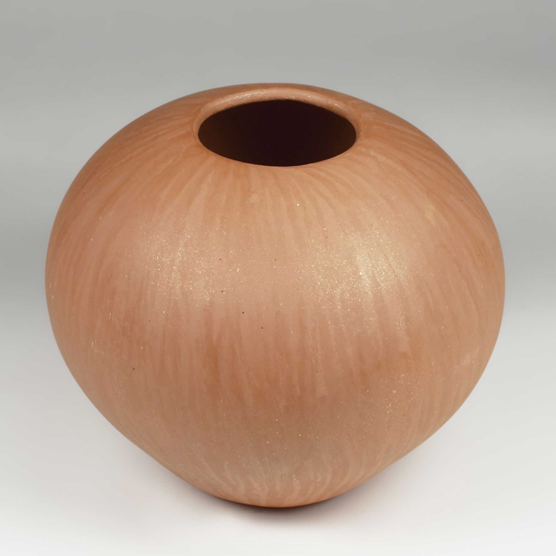 Grp: 2 Modern Pueblo Pots - Image 6 of 9