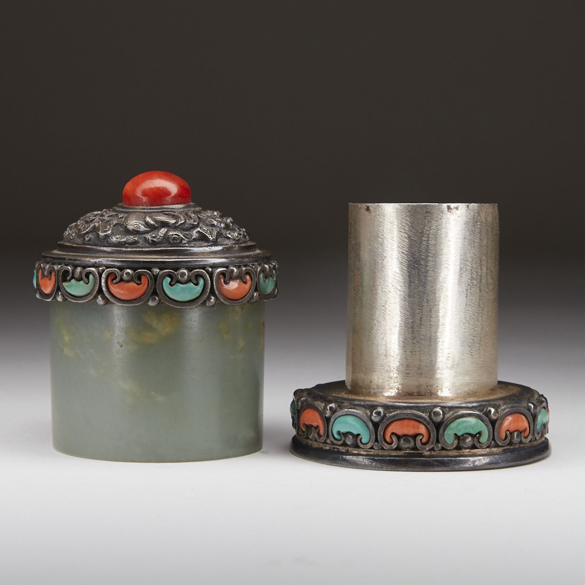 Antique Tibetan Silver Coral and Jade Archers Ring Box - Image 5 of 6