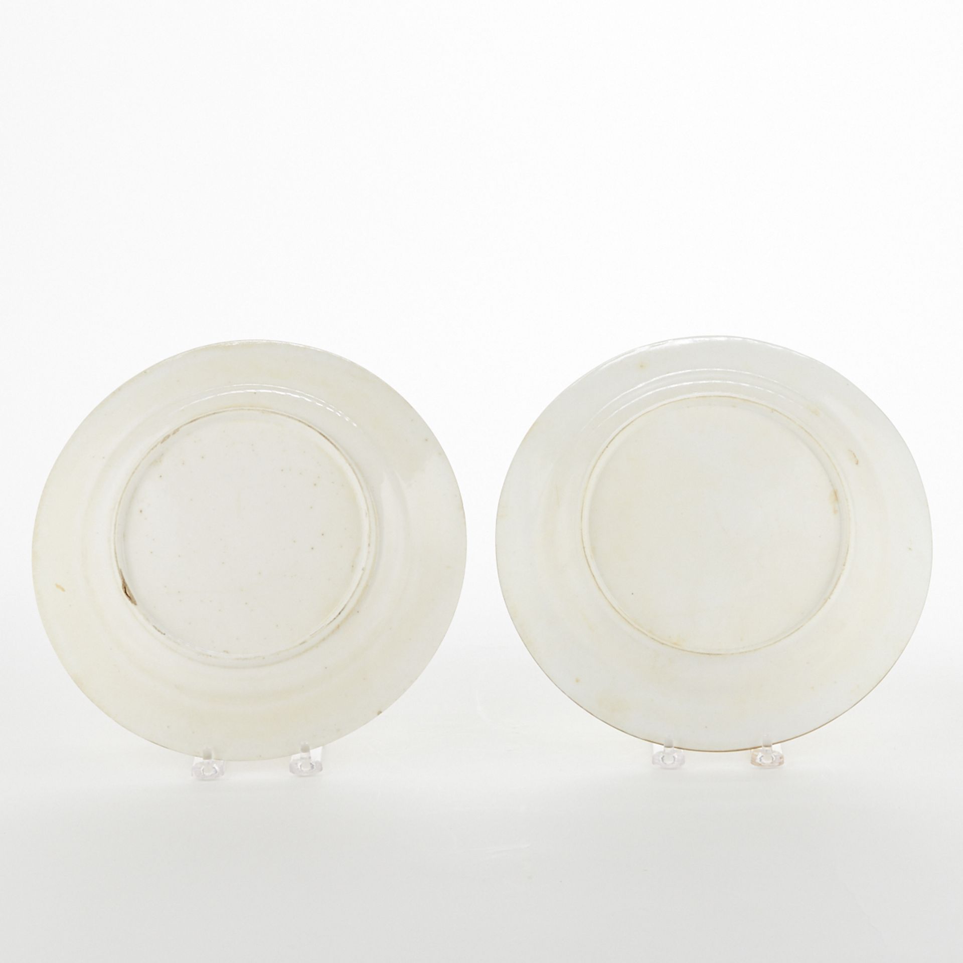 Pair of Chinoiserie Plates - Image 3 of 4