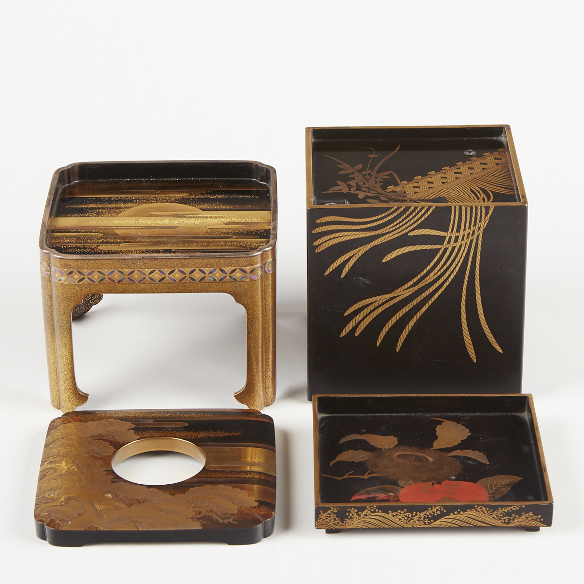 Japanese Lacquered Sake Box w/ Stand - Image 2 of 10