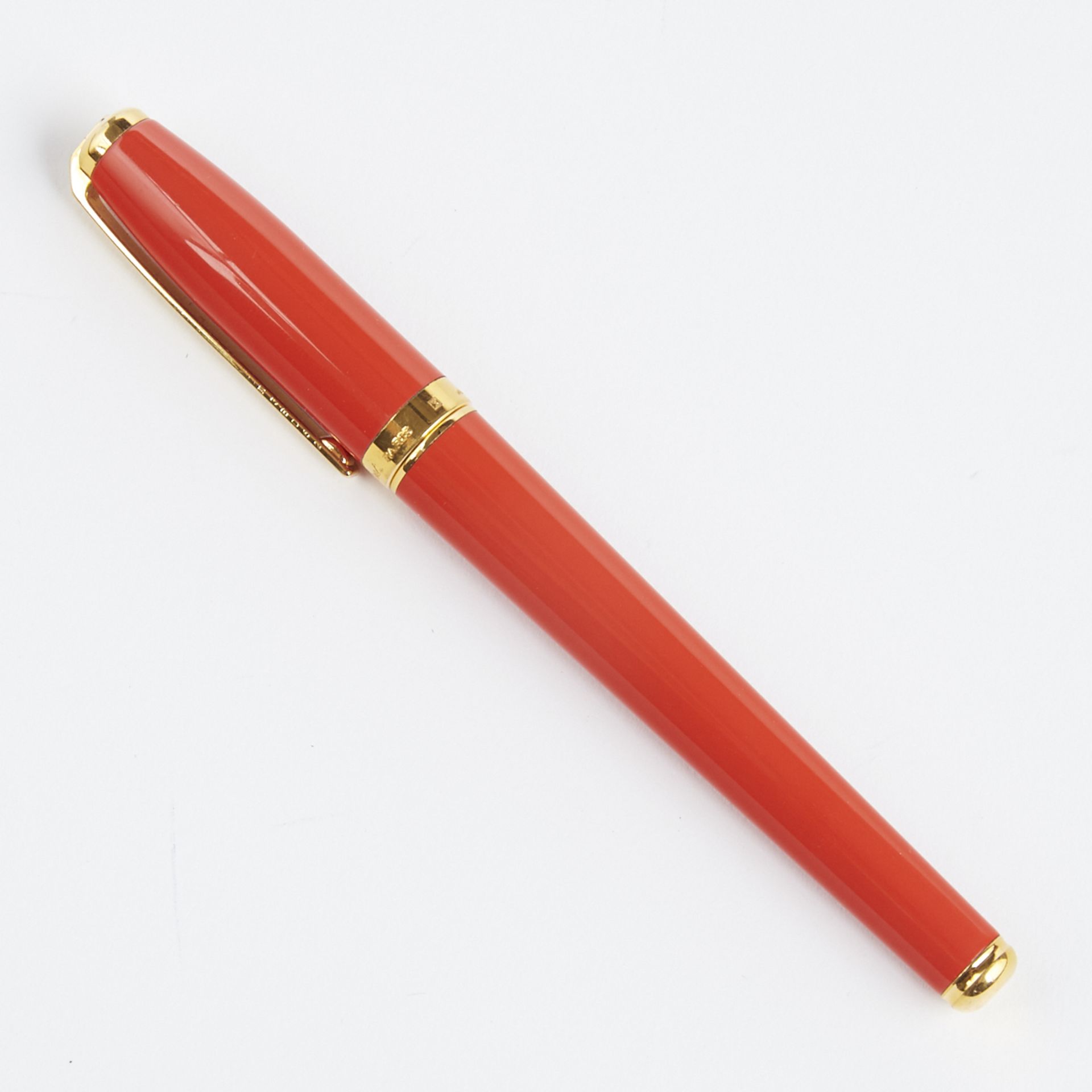 S.T. Dupont Lacquered Ball Point Pen in Coral Red - Bild 2 aus 9