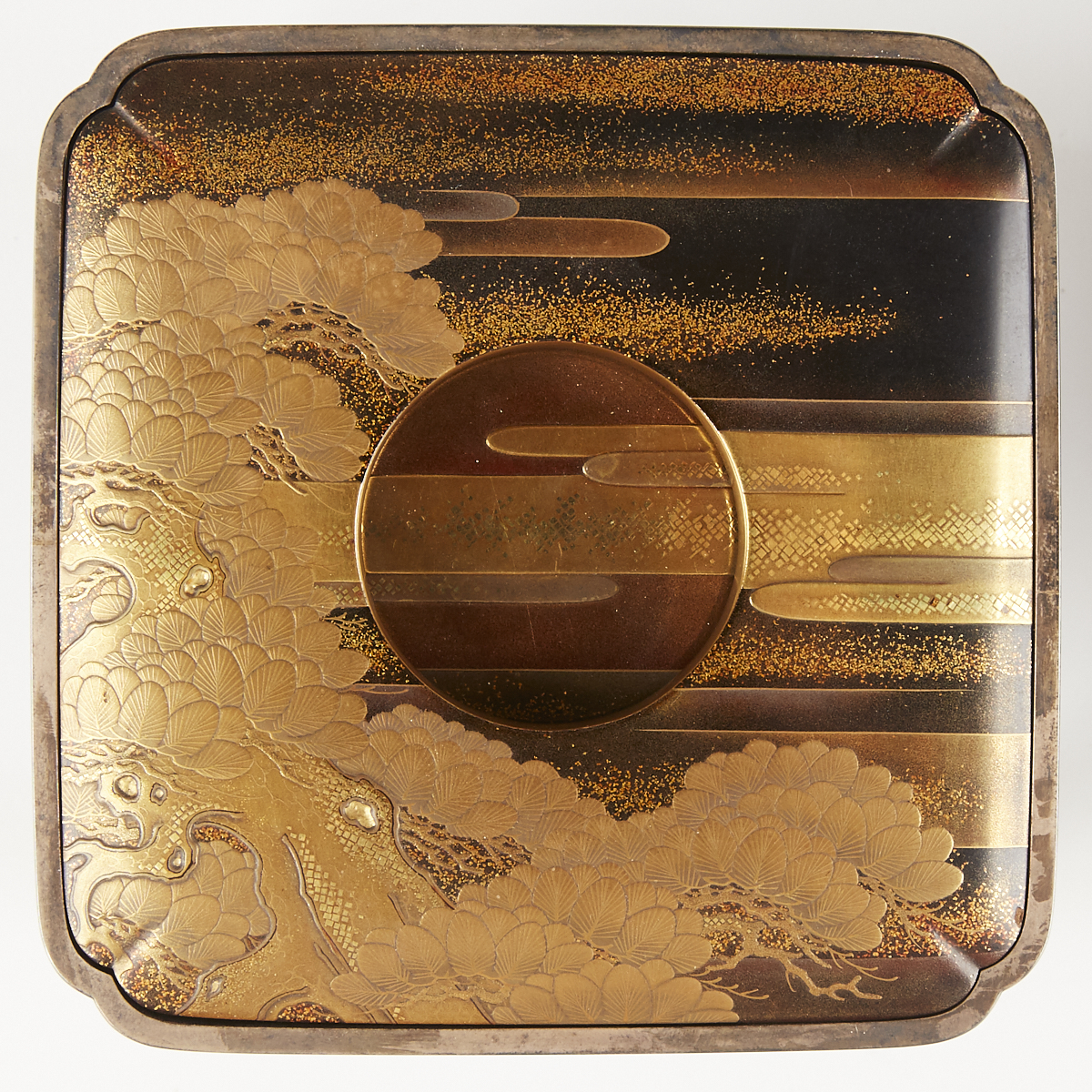 Japanese Lacquered Sake Box w/ Stand - Image 7 of 10