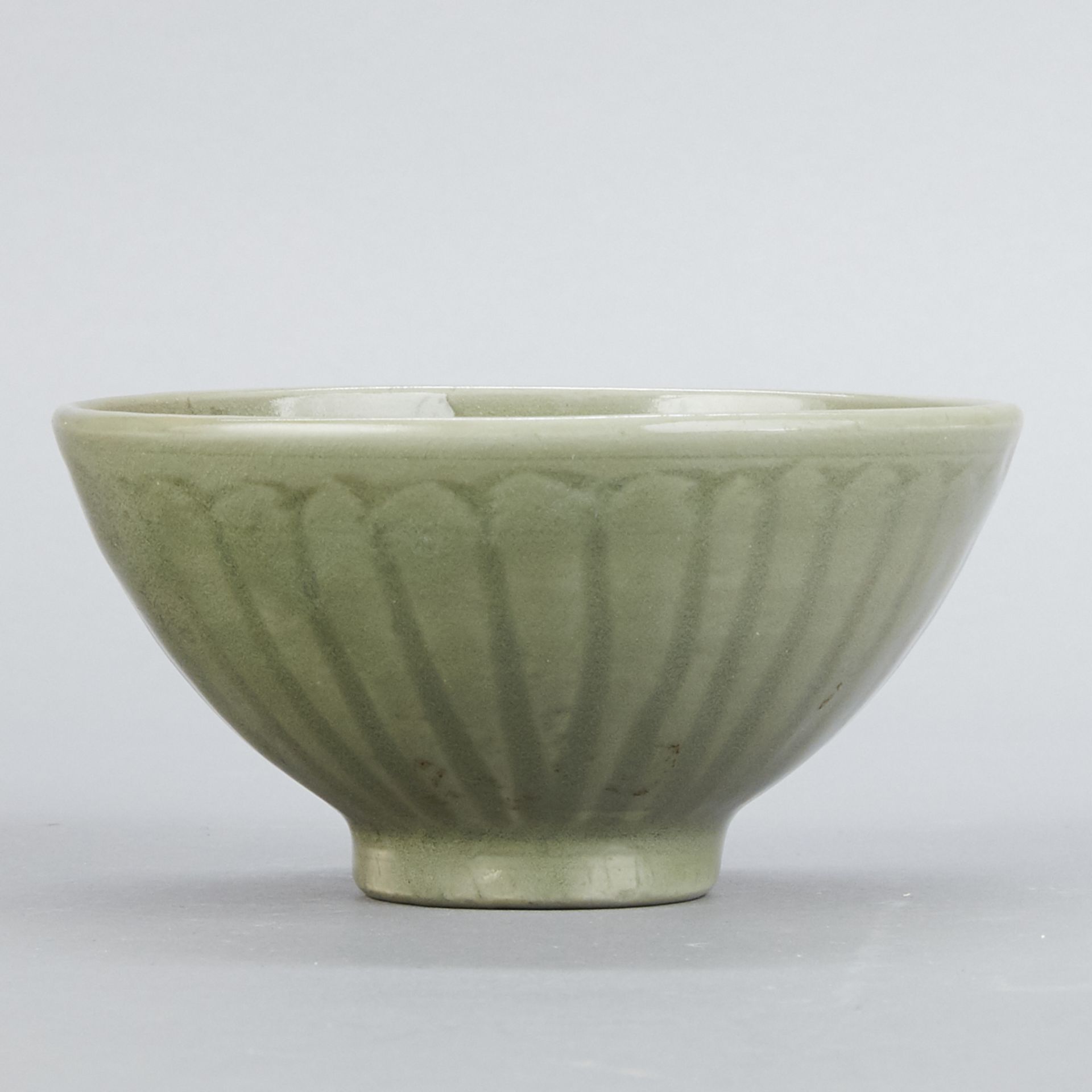 Modern Chinese Ming Longquan Style Celadon Bowl - Bild 3 aus 5