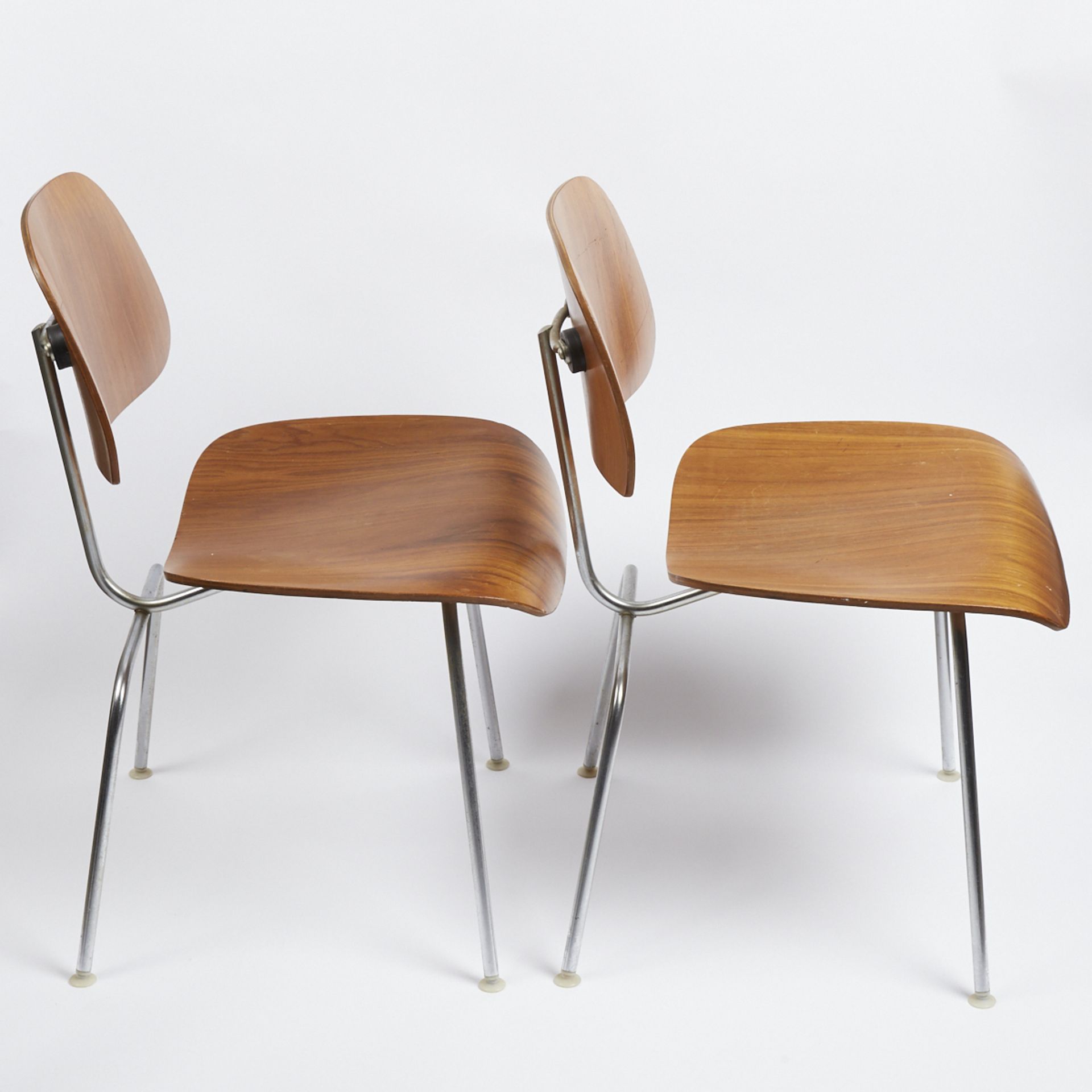 Pair of DCM Eames Herman Miller Chairs - Bild 2 aus 9