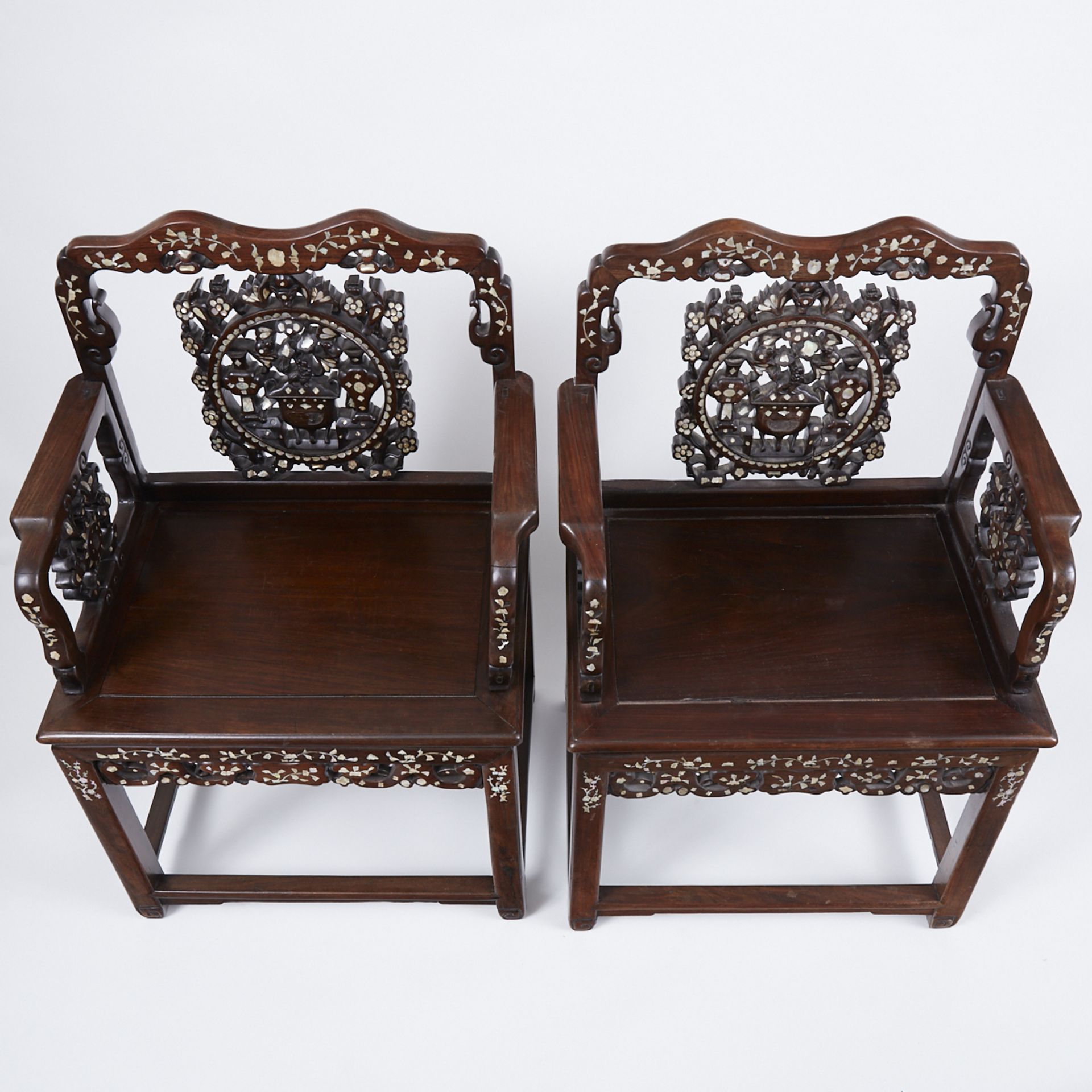 Pr Chinese Qing Dynasty Inlaid Rosewood Chairs - Bild 5 aus 10