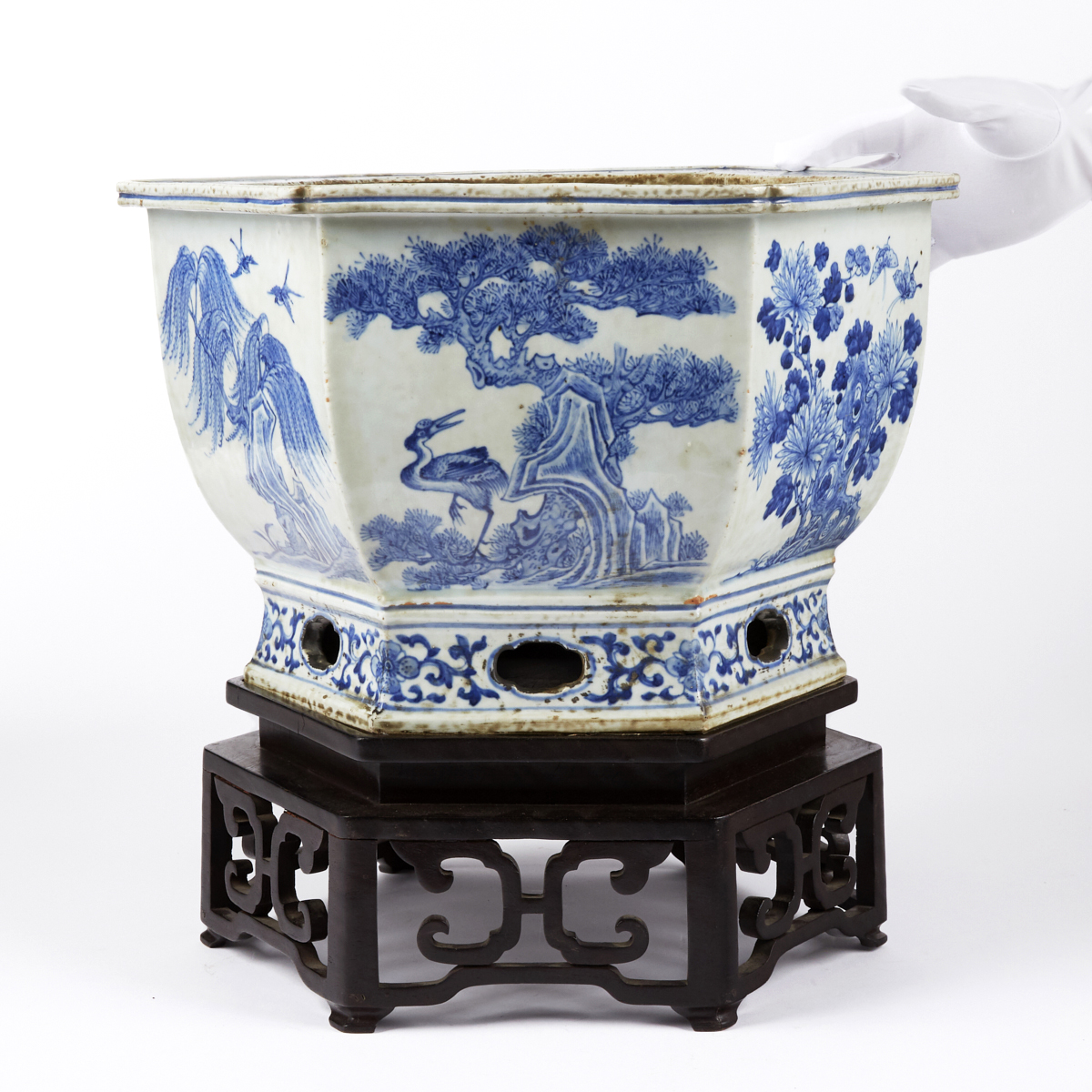 Early 19th c. Chinese Porcelain Jardiniere w/ Stand - Image 5 of 5