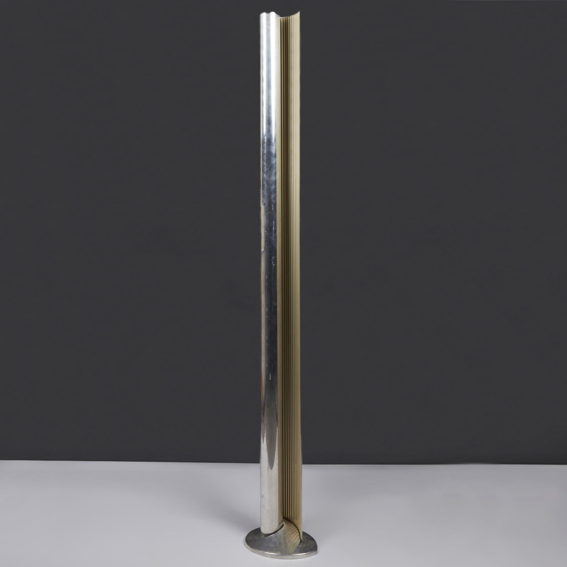 European Art Deco Modernist Floor Lamp - Image 2 of 3