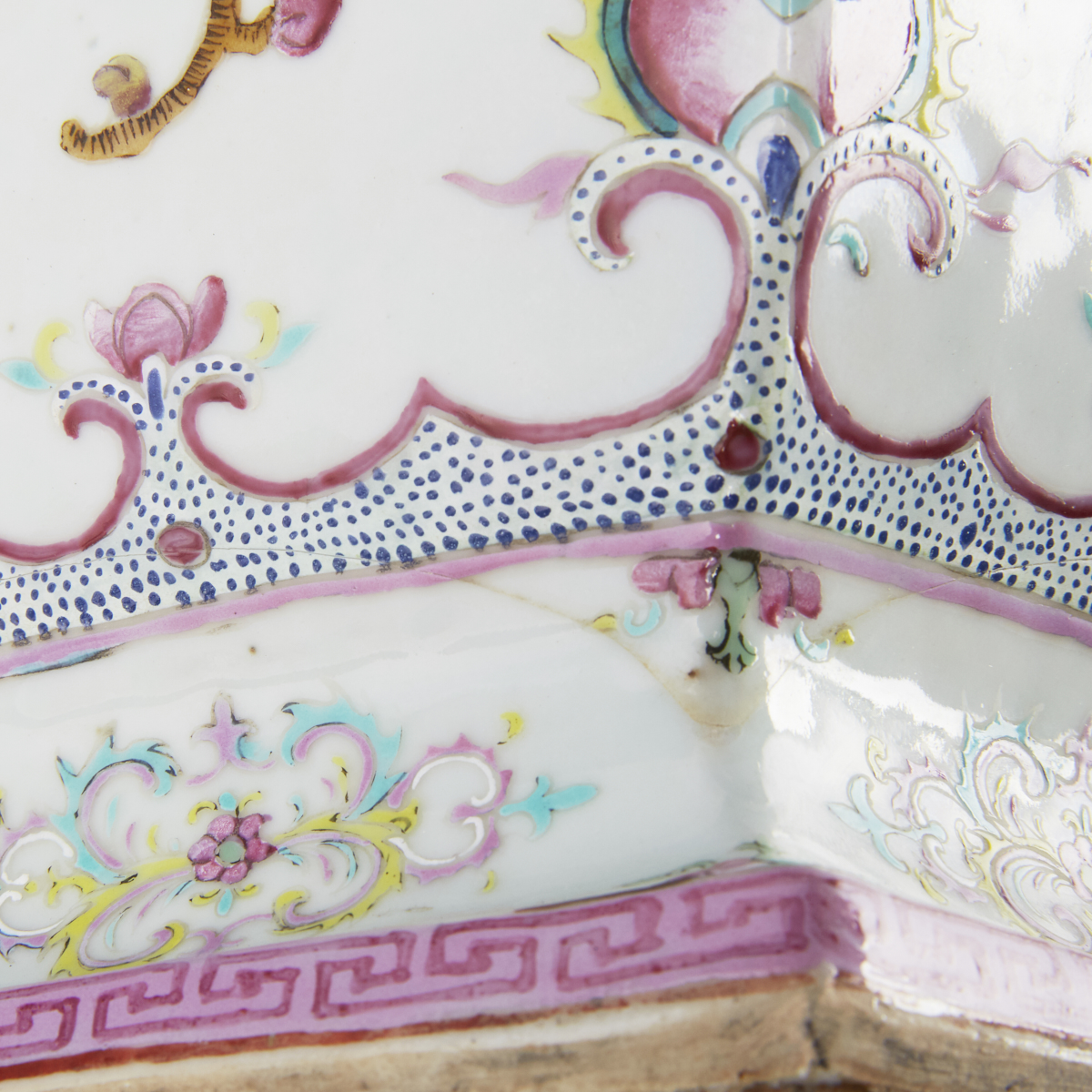 Chinese Qing Famille Rose Porcelain Hexagonal Vase - Image 9 of 14