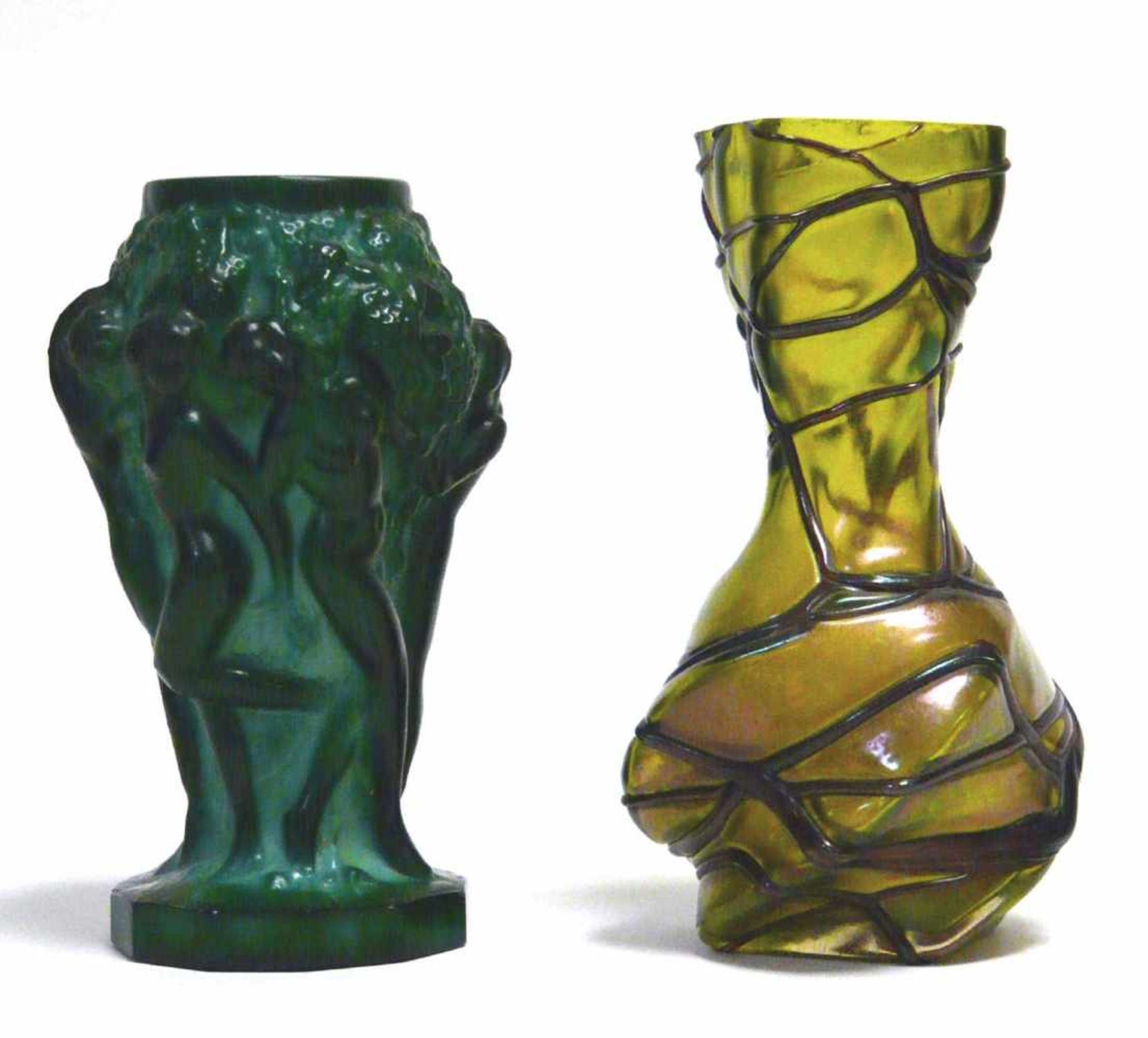 Vase Pallme König und Vase Schlevogt1. Balusterförmige Vase Curt Schlevogt / Gablonz, Entwurf aus