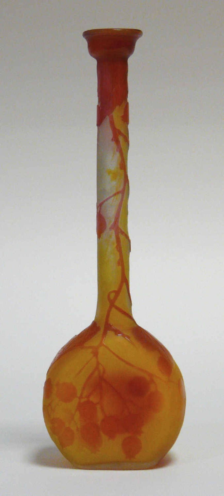 Èmile Gallé, Solifleur - VaseVase Émile Gallé (Nancy 1846-1904), signiert, wohl um 1904/06. Vase mit