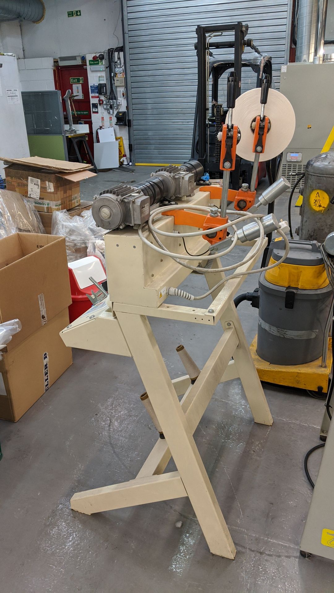 1999 Simet model SE2 winder, machine no. 17202 Please note, lots 1 ...