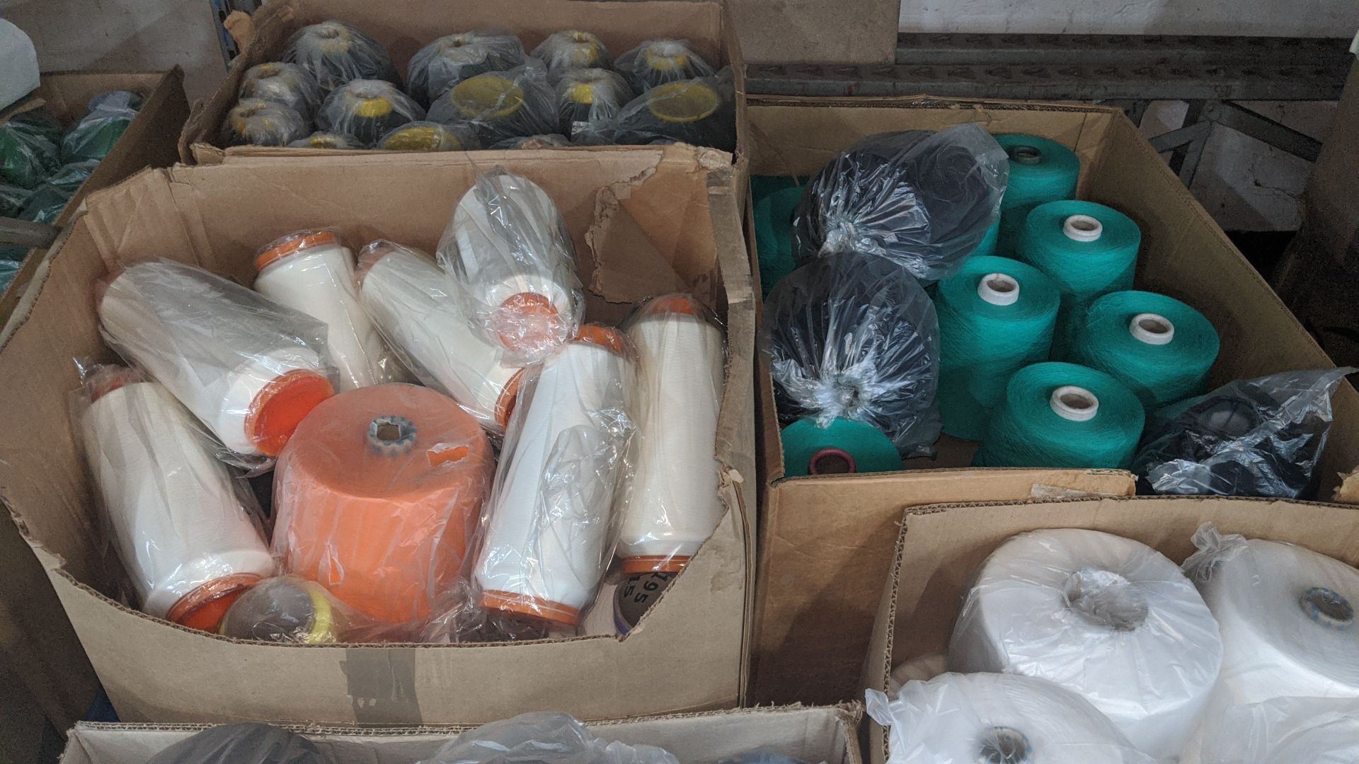 The contents of 4 pallets of assorted yarn Please note lots 501 onwards are located at Robson Kay' - Image 11 of 17