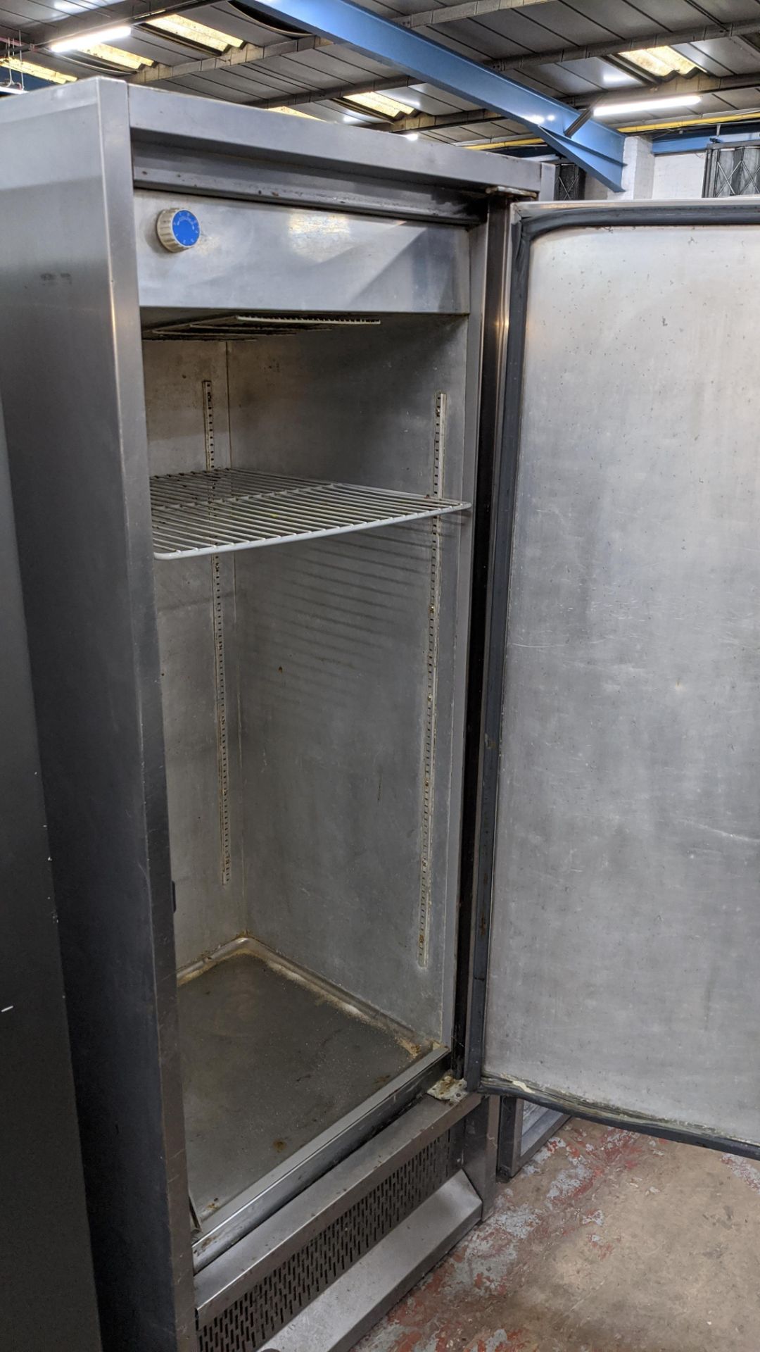 Stainless steel commercial fridge. IMPORTANT: Please remember goods successfully bid upon must be - Image 3 of 5