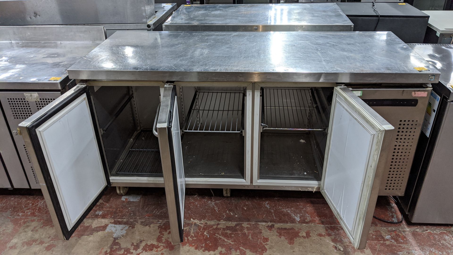 Large mobile triple door stainless steel refrigerated prep unit. IMPORTANT: Please remember goods - Image 3 of 3