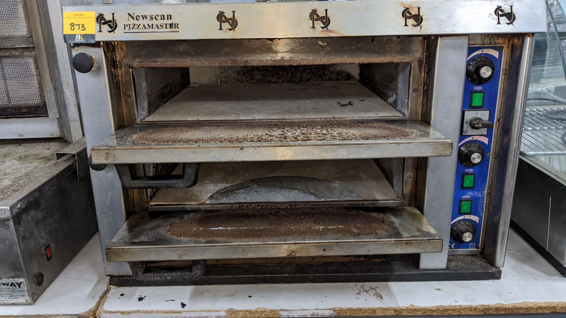 Newscan Pizzamaster twin deck benchtop pizza oven. IMPORTANT: Please remember goods successfully bid - Image 6 of 6