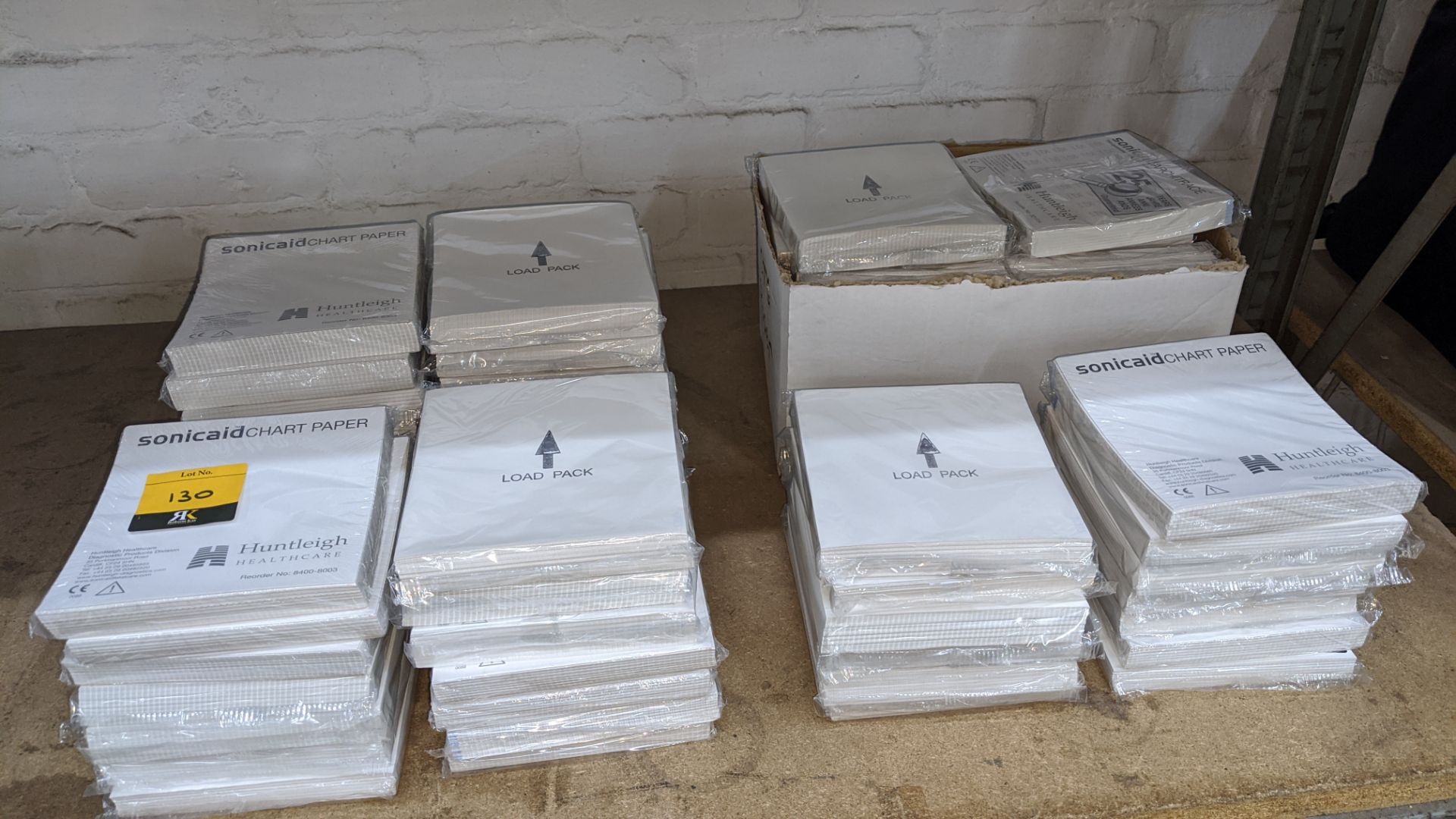 Quantity of Sonicaid medical monitoring chart paper. This is one of a small number of lots that - Bild 4 aus 4