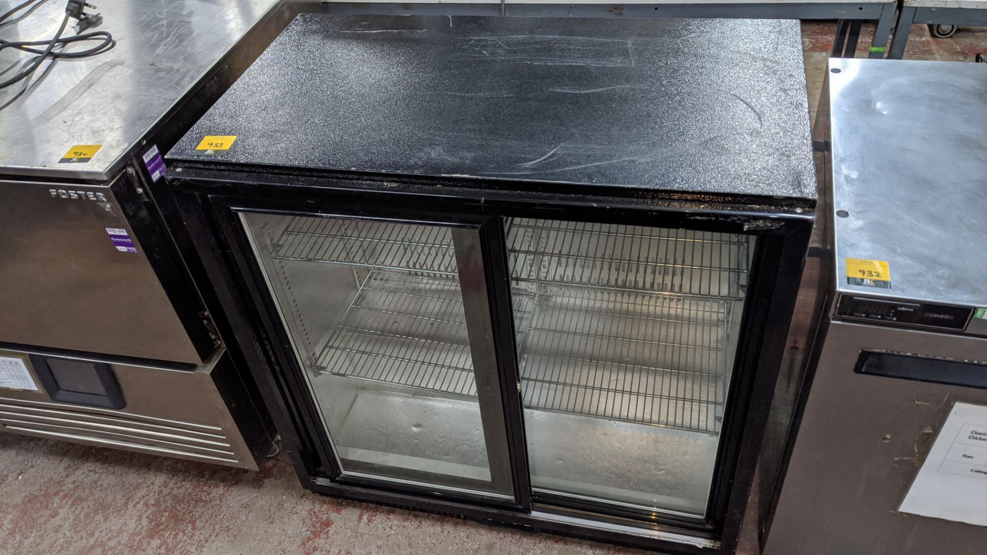 LEC black twin clear sliding door back bar/bottle fridge. IMPORTANT: Please remember goods - Image 2 of 5