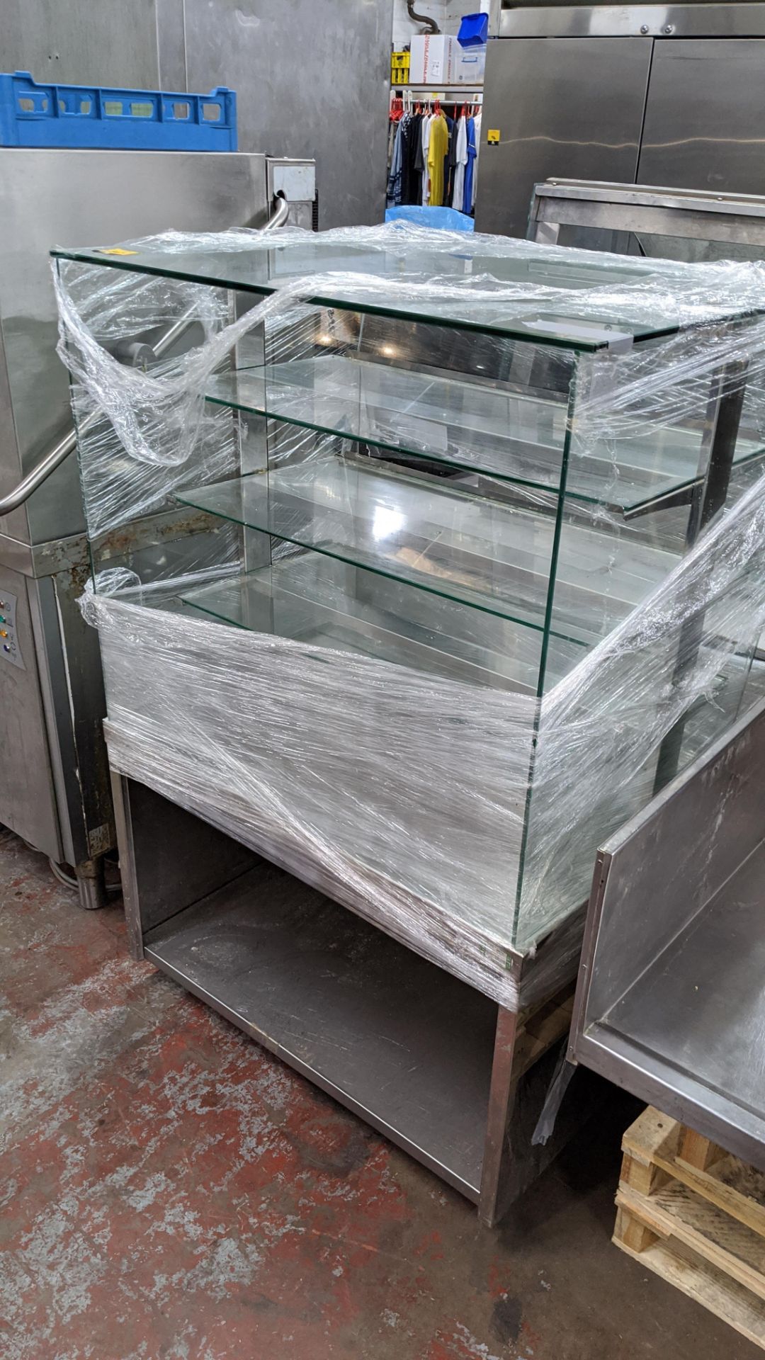 Stainless steel & glass display/serving unit, max external dimensions approximately 900mm x 670mm
