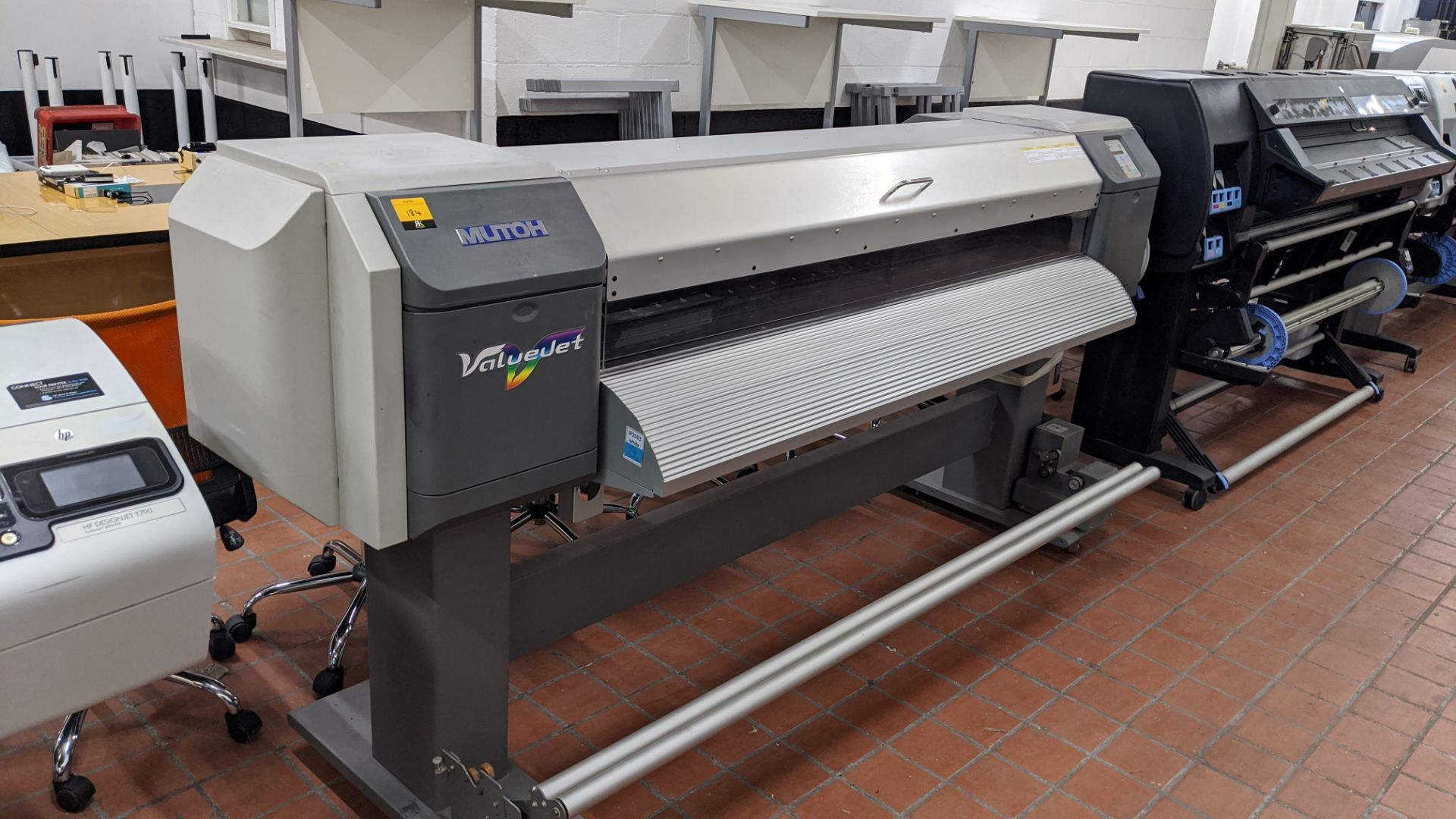 Mutoh ValueJet model VJ-1604E wide format printer, capacity approximately 64". IMPORTANT: Please - Image 3 of 6