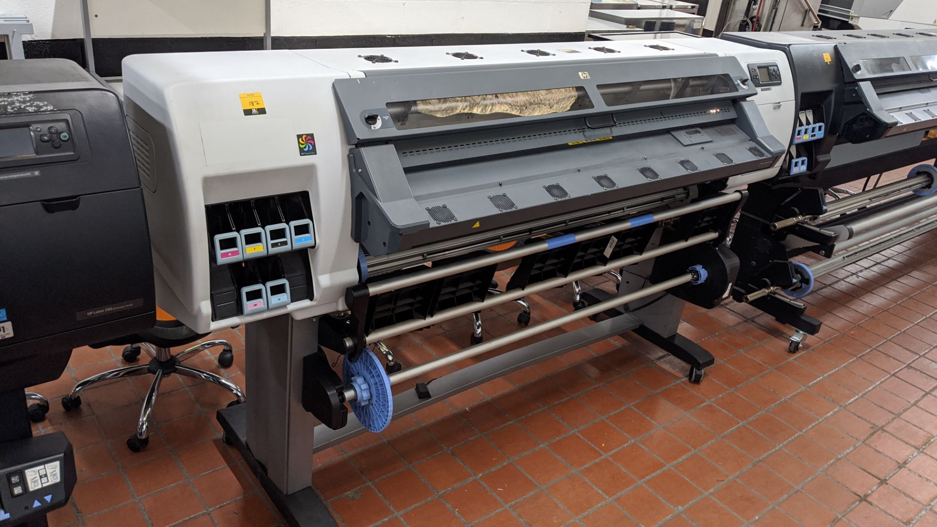 HP DesignJet L25500 wide format printer, product number CH956A (60" capacity). IMPORTANT: - Image 4 of 7