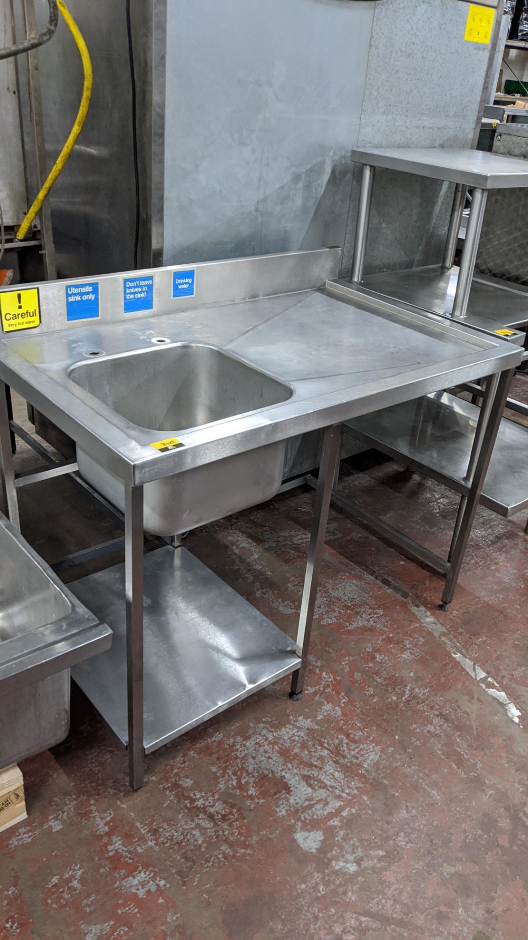 Stainless steel floorstanding single bowl sink with drainer & small shelf below, max dimensions - Image 4 of 4