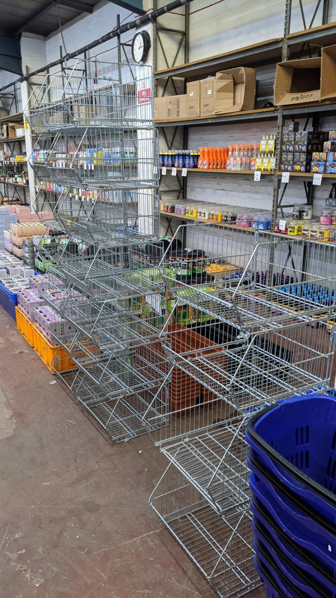 18 off stackable metal retail display cages. IMPORTANT – DO NOT BID BEFORE READING THE IMPORTANT - Image 3 of 3