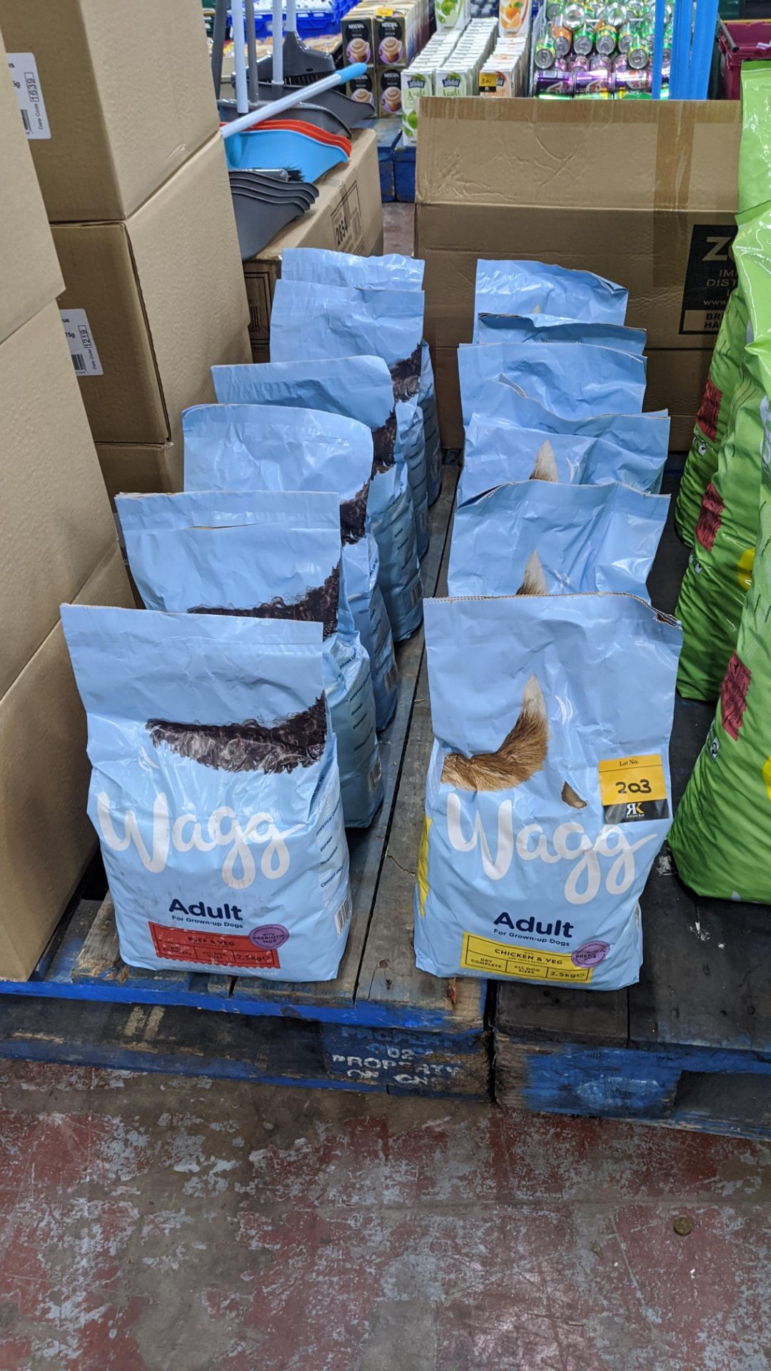 12 off assorted Wagg dog food sacks. IMPORTANT – DO NOT BID BEFORE READING THE IMPORTANT INFORMATION