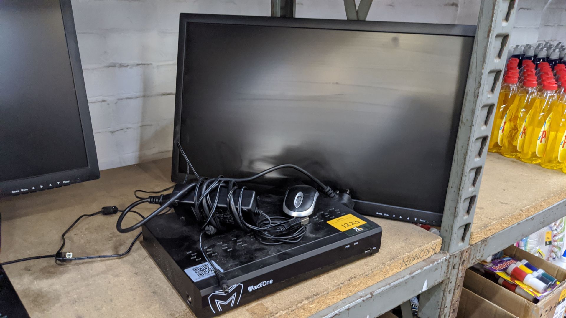 Maxone DVR for use with CCTV plus widescreen monitor. IMPORTANT – DO NOT BID BEFORE READING THE