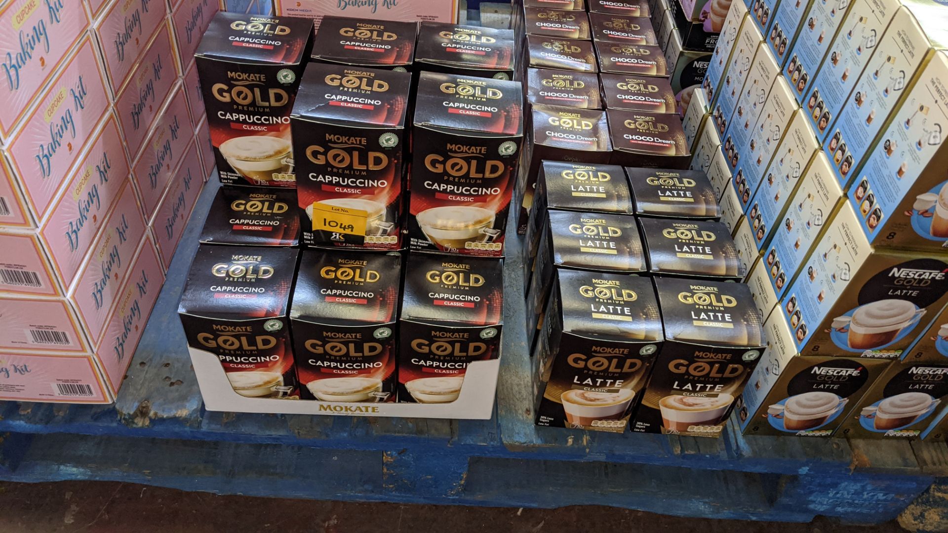 37 boxes of Mokate Gold Premium Instant Cappuccino, Latte & Choco Dream instant drinks, each box - Image 3 of 4