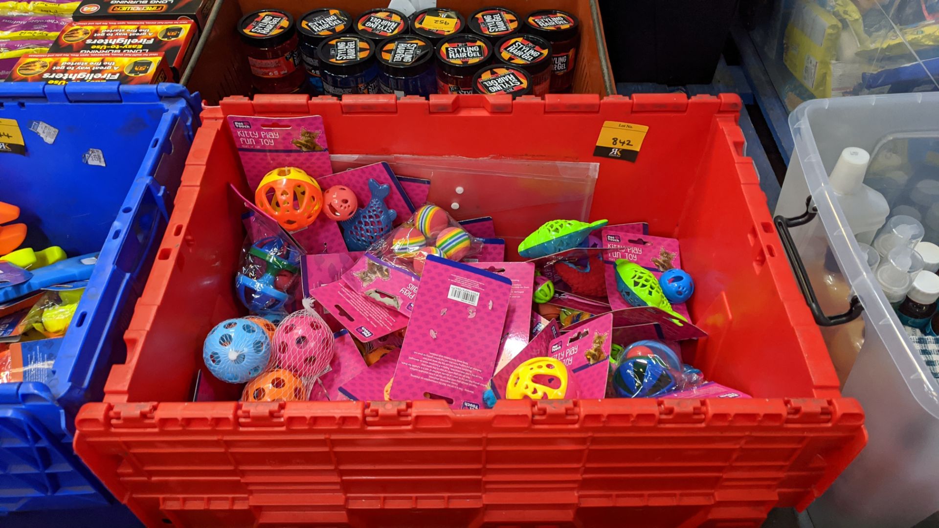 Contents of a crate of Pet Touch Kitty toys - crate excluded. IMPORTANT – DO NOT BID BEFORE