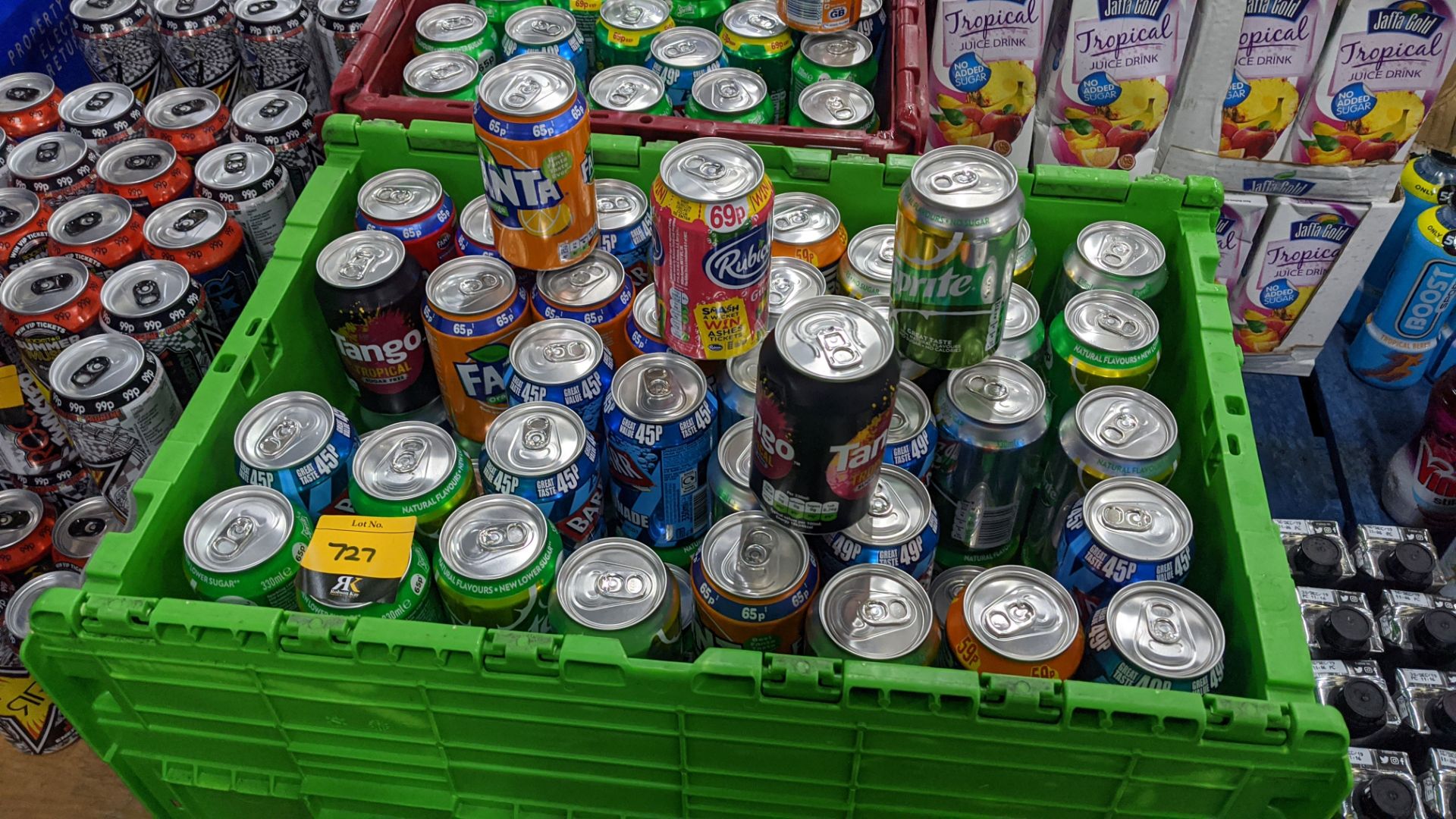 Contents of 2 crates of assorted cans of soft drink including Tango, Sprite, Pepsi & more - crate - Image 2 of 3