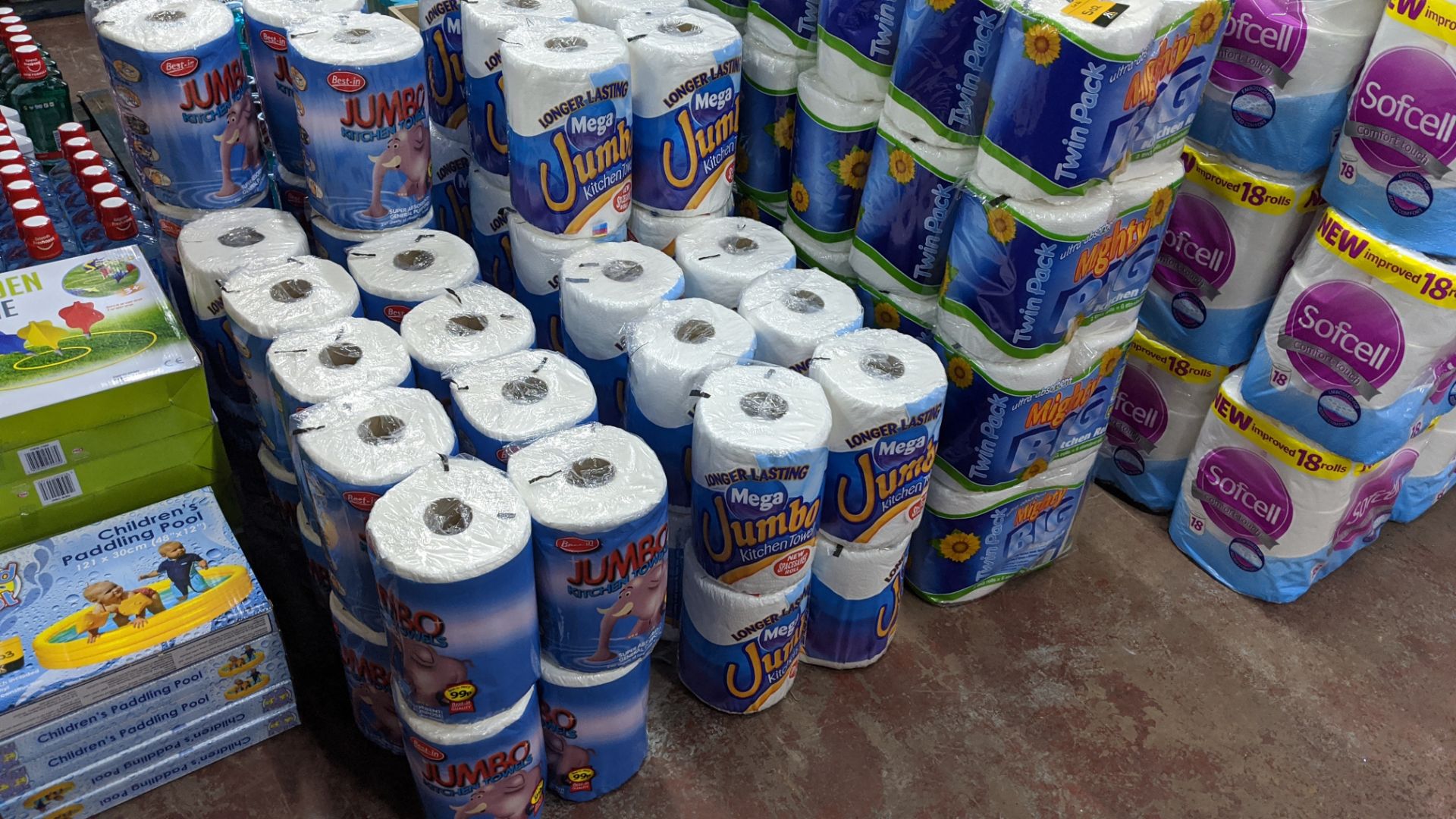 Large quantity of Jumbo & Mighty Big kitchen rolls comprising 57 off assorted individually - Image 3 of 3