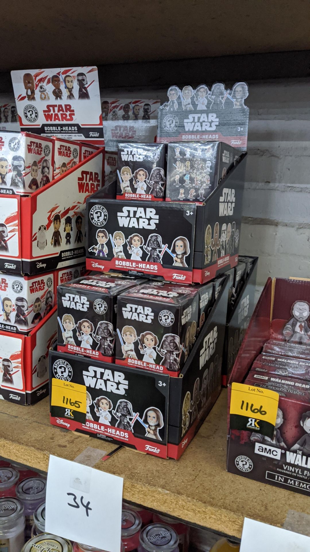 34 off Star Wars Bobble Heads. IMPORTANT – DO NOT BID BEFORE READING THE IMPORTANT INFORMATION - Image 2 of 2