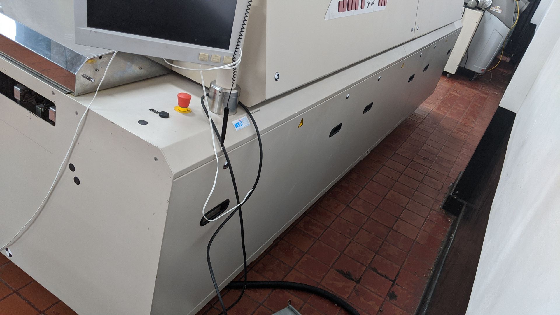 2010 SMT QUATTRO PEAK M N2 REFLOW OVEN for use in Printed Circuit Board Assembly - Image 5 of 21